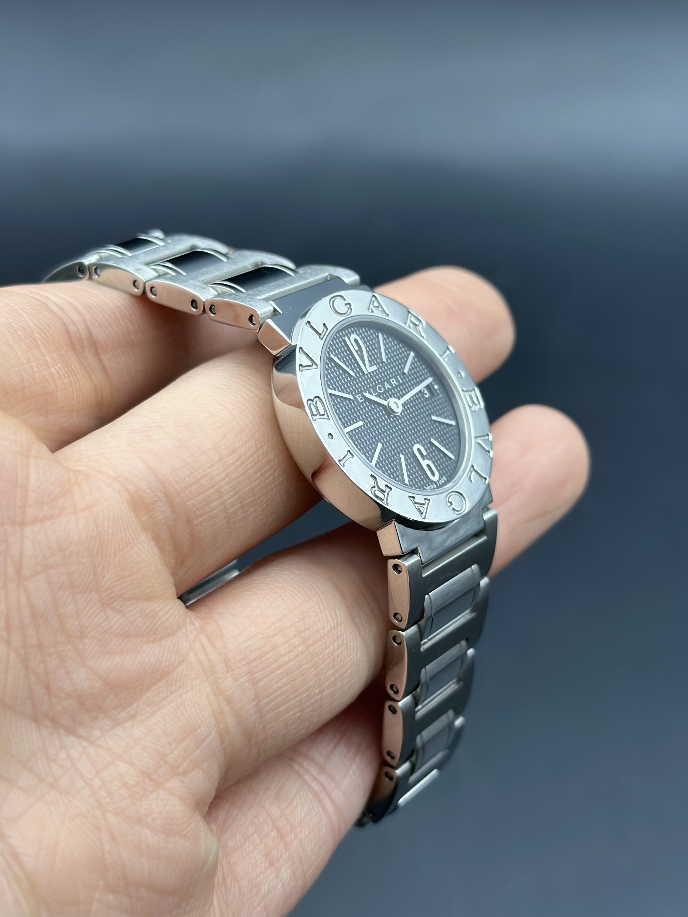 Bulgari BB 26 SS detail 3