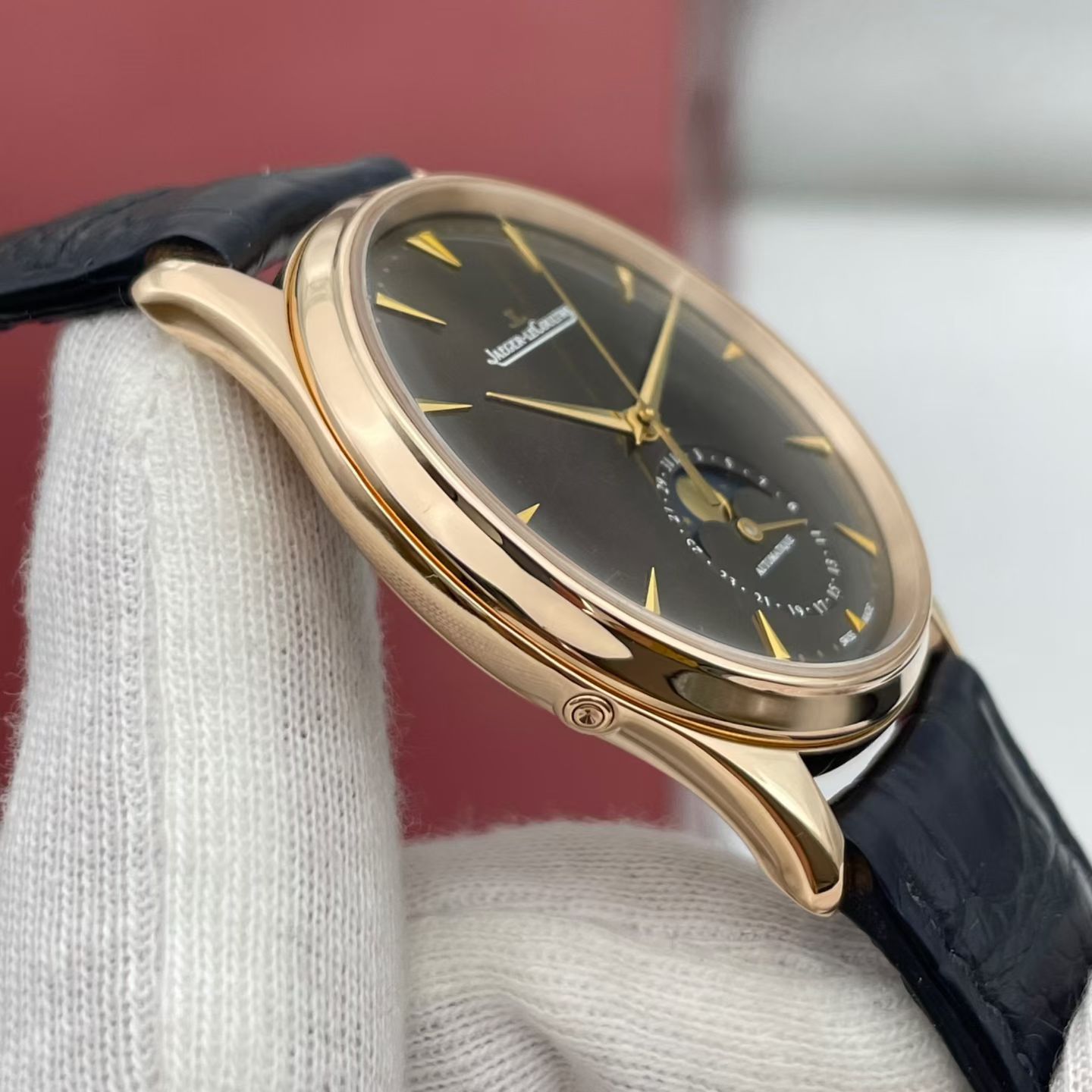 Jaeger-LeCoultre 136255J detail 4