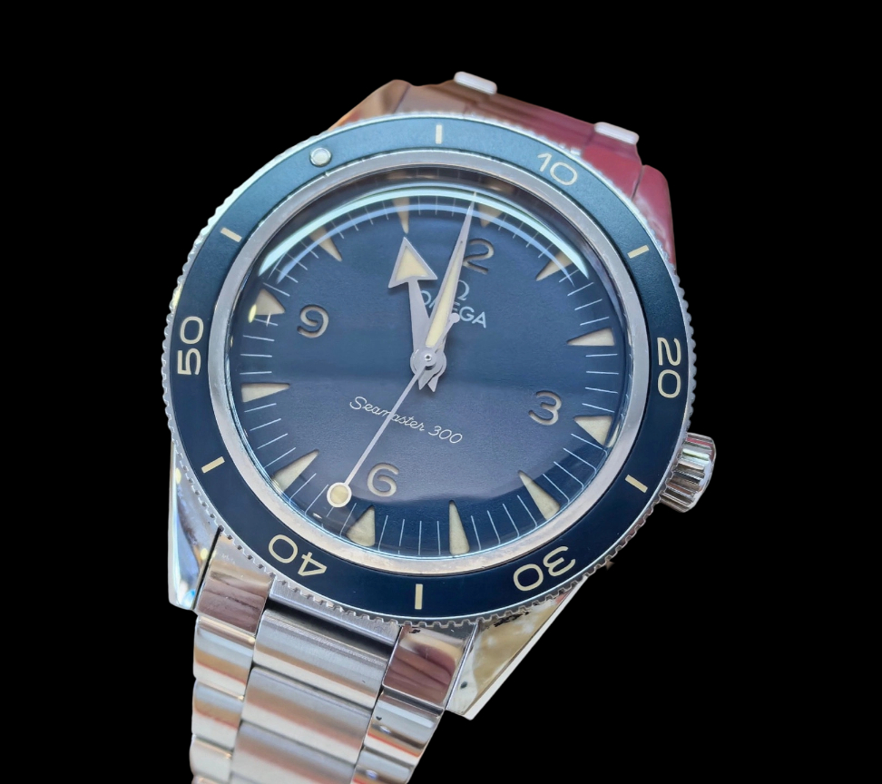 Omega 234.30.41.21.03.001 detail 2