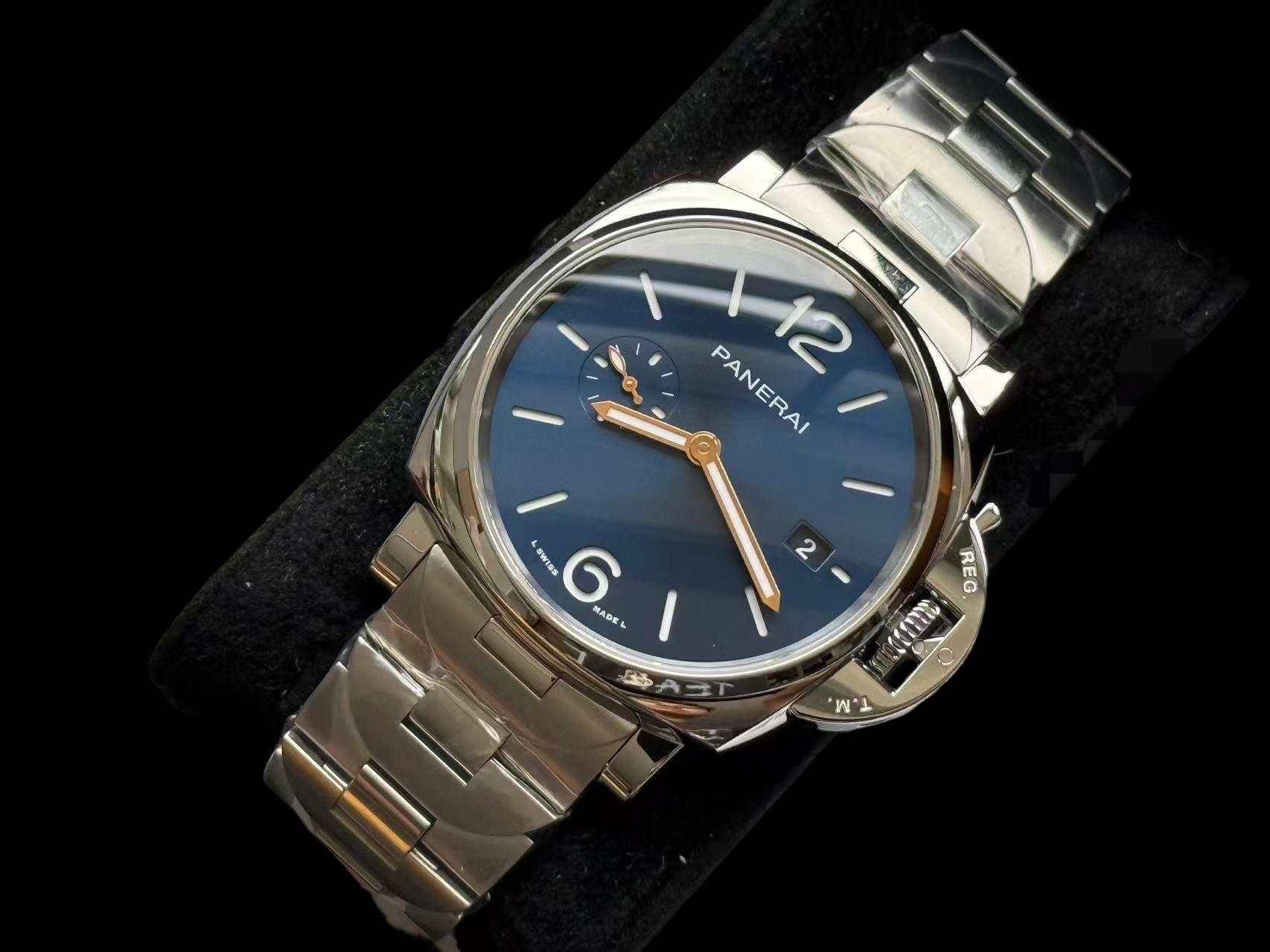 Panerai PAM01124 detail 3