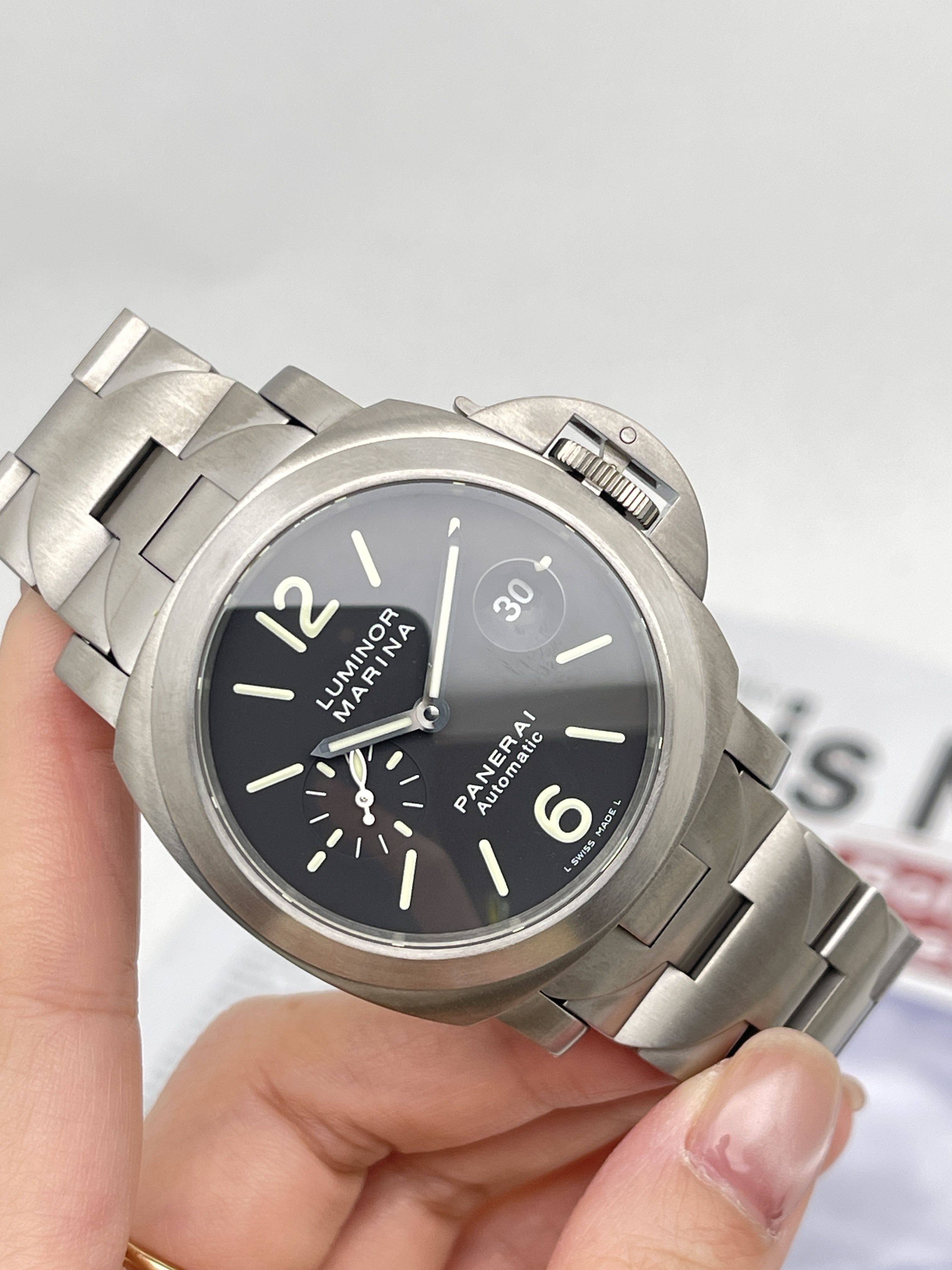 Panerai PAM00279 detail 3
