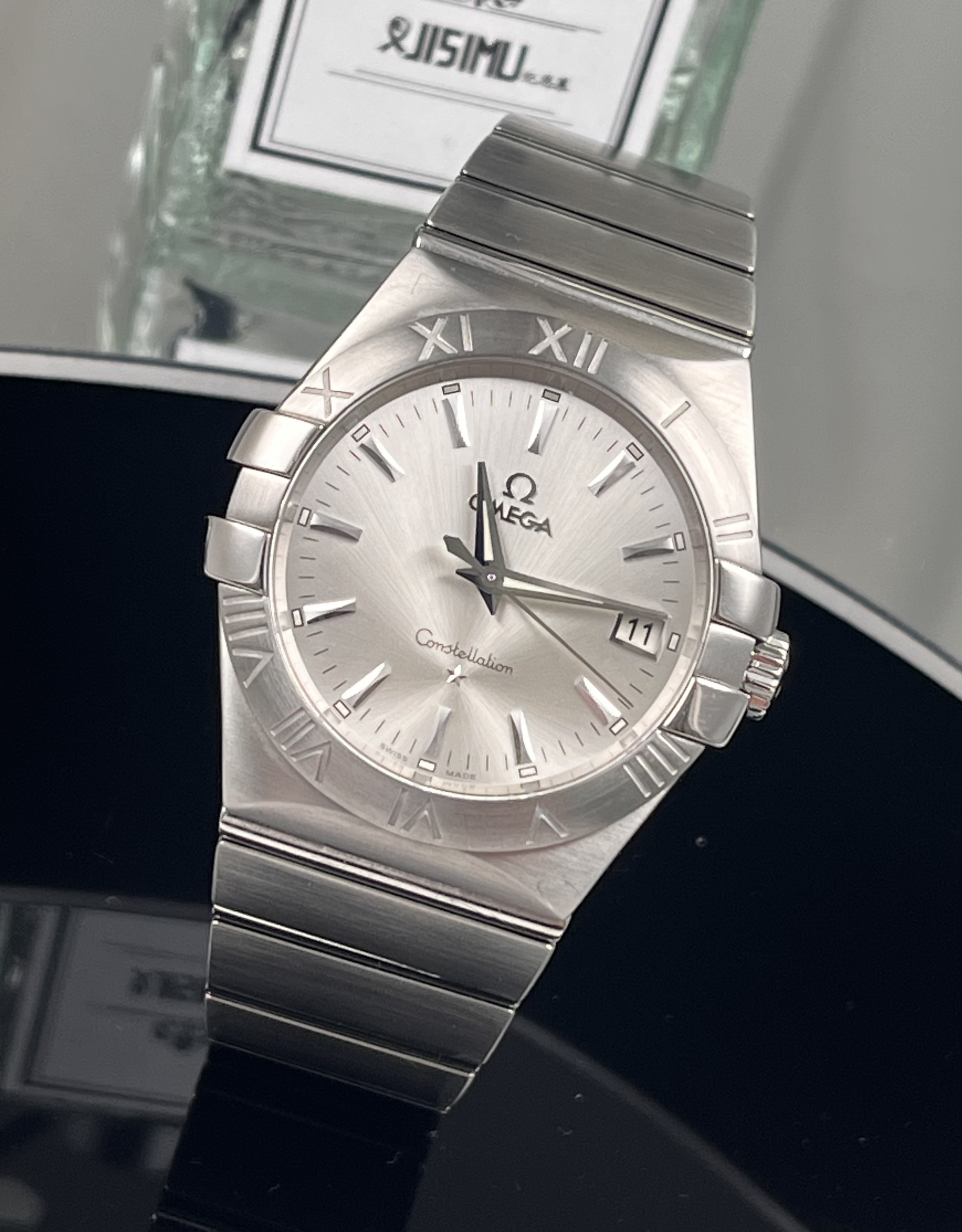 Omega 123.10.35.60.02.001 detail 1