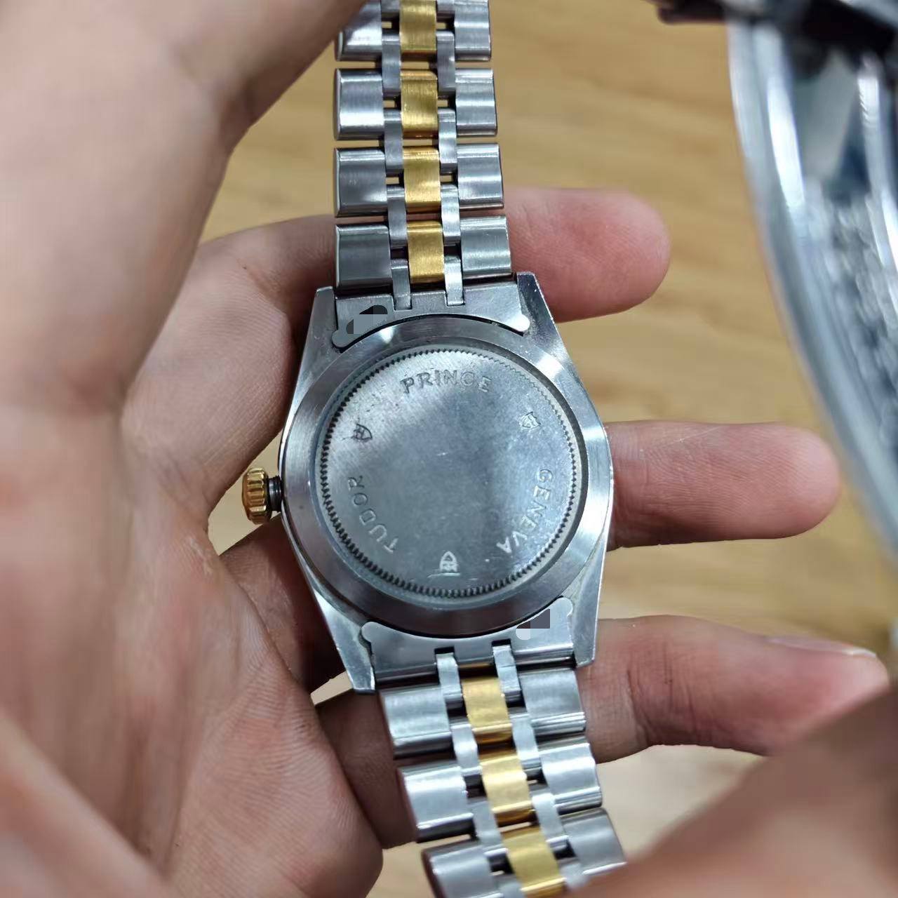 Tudor m76213-0010 detail 4