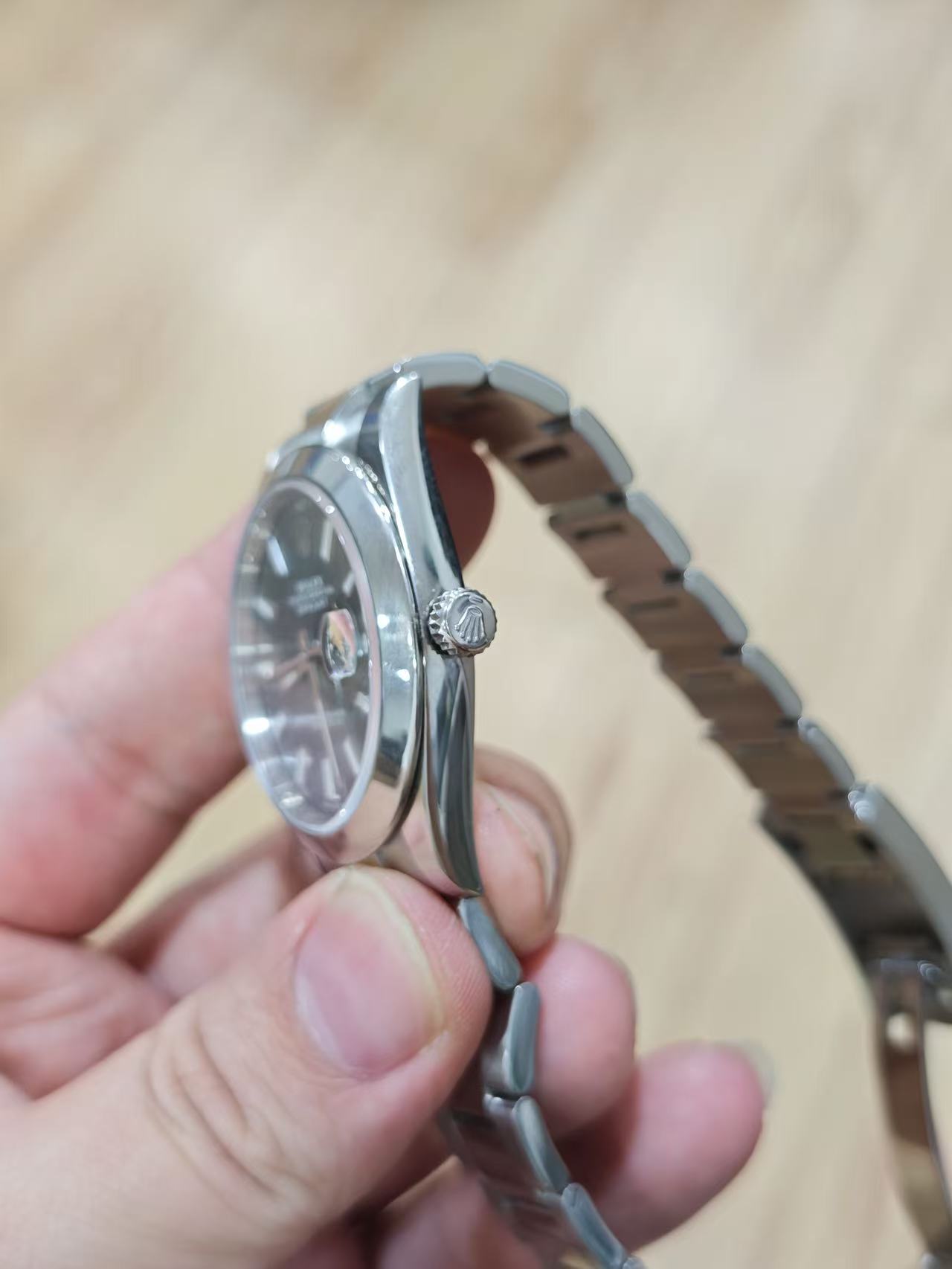 Rolex m126300-0019 detail 1
