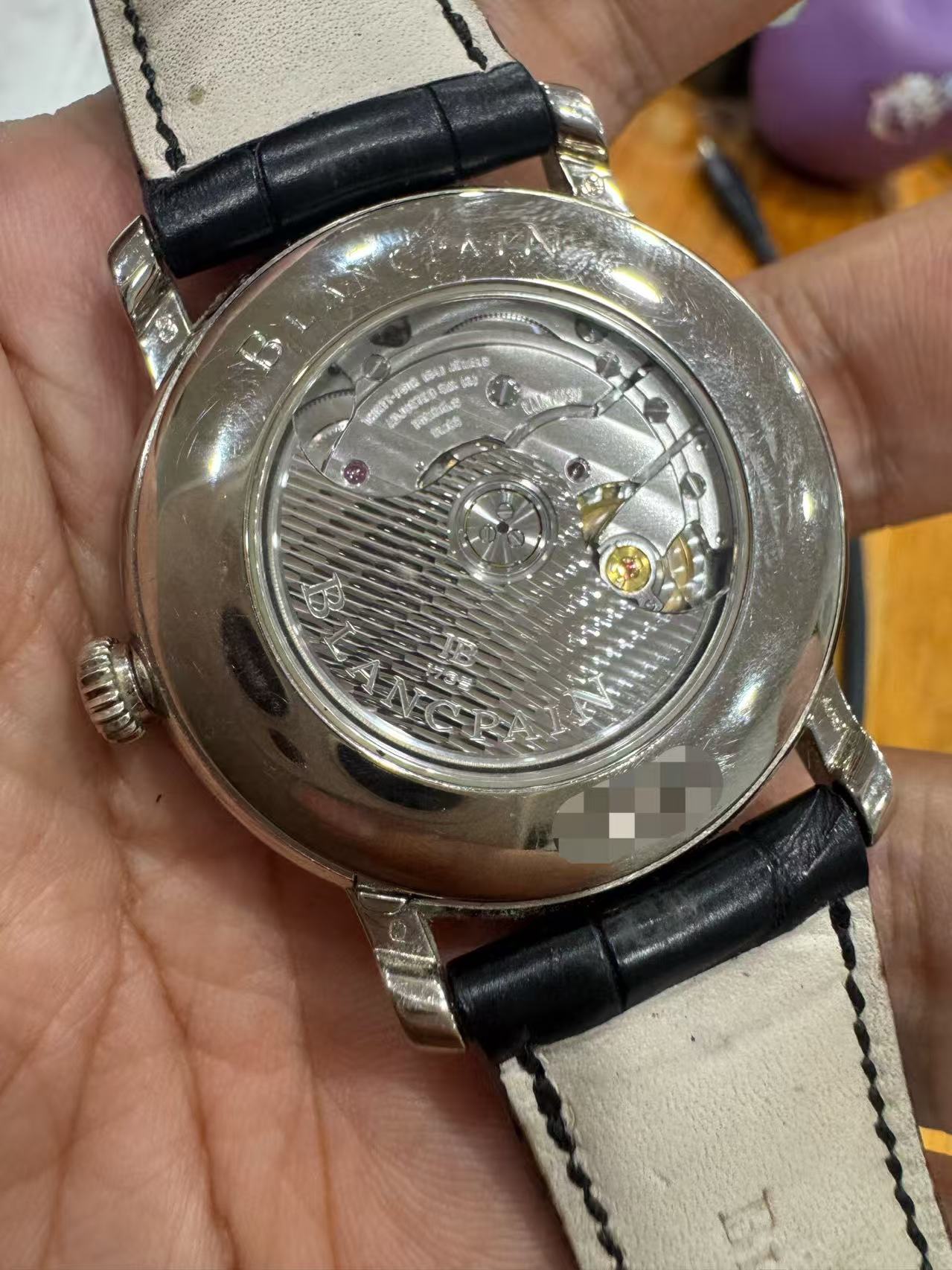 Blancpain 6653-1504-55B detail 1