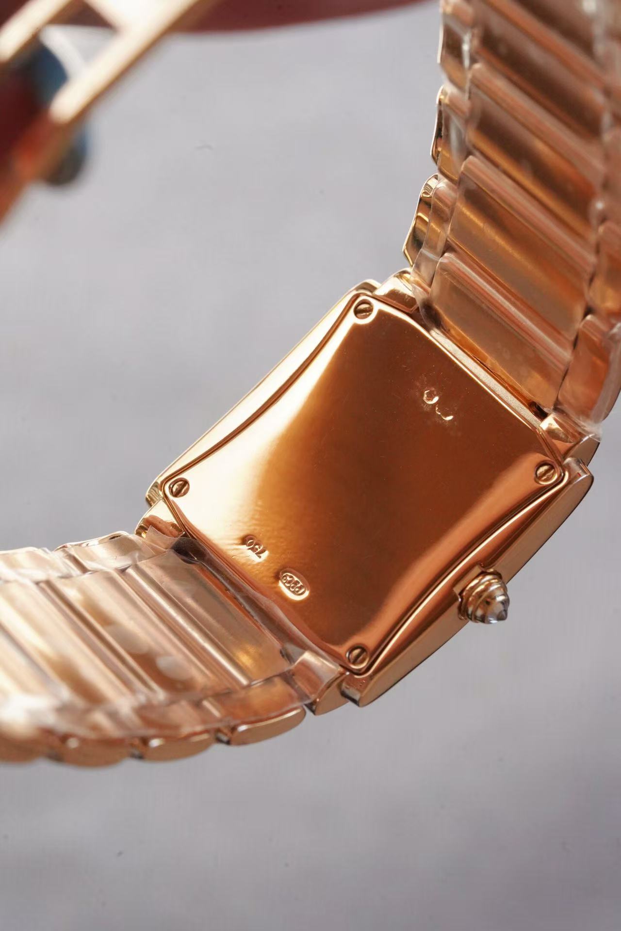 Patek Philippe 4910 detail 6