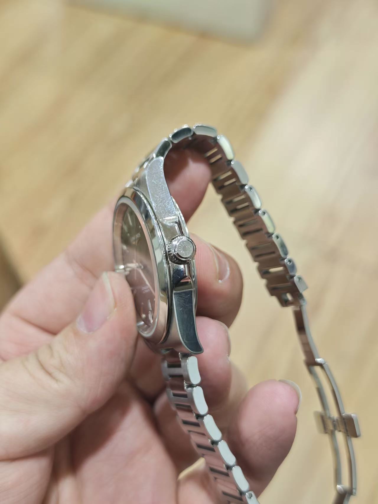 Longines L3.830.4.02.6 detail 1