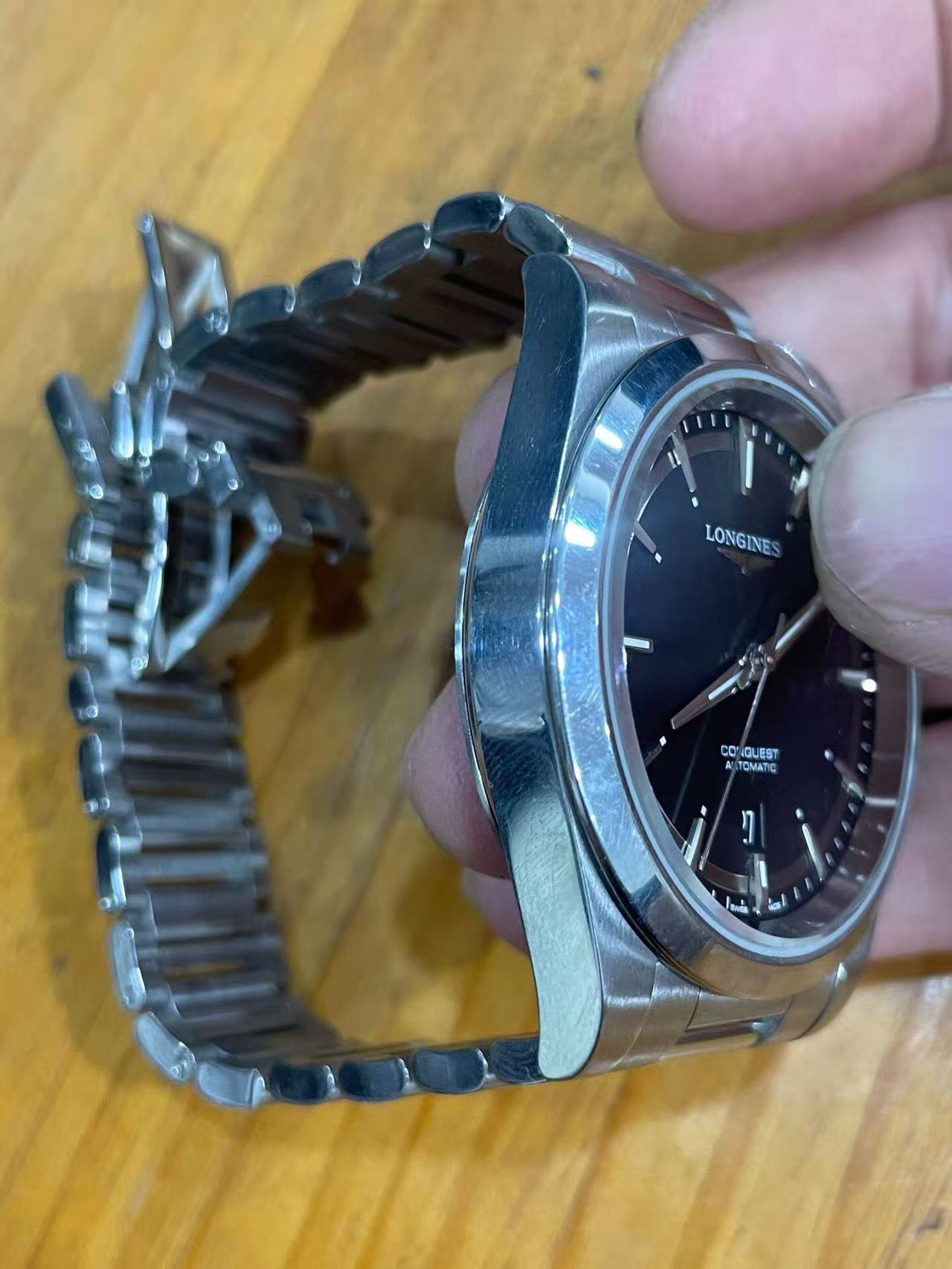 Longines L3.830.4.52.6 detail 1