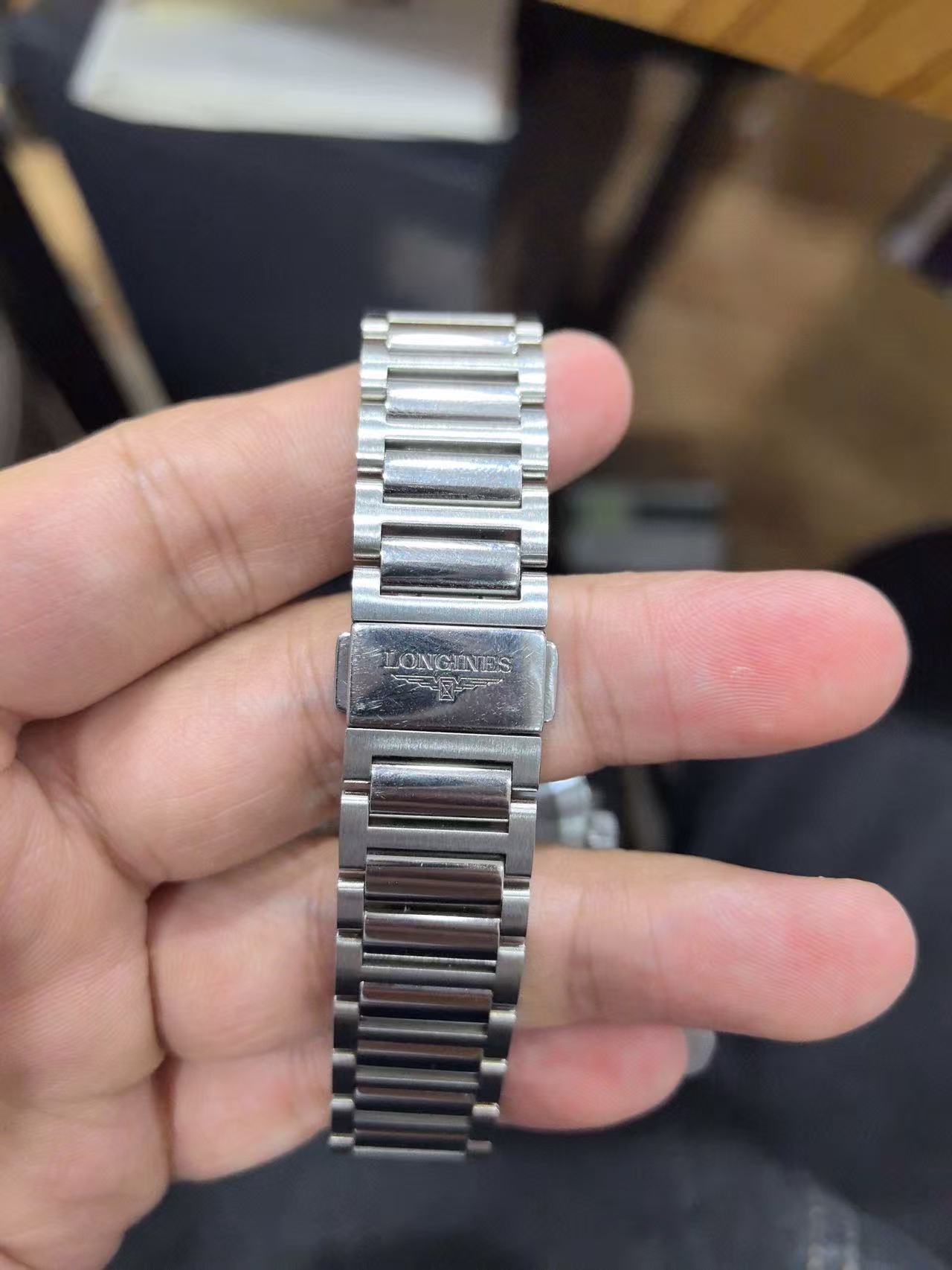 Longines L3.830.4.92.6 detail 4