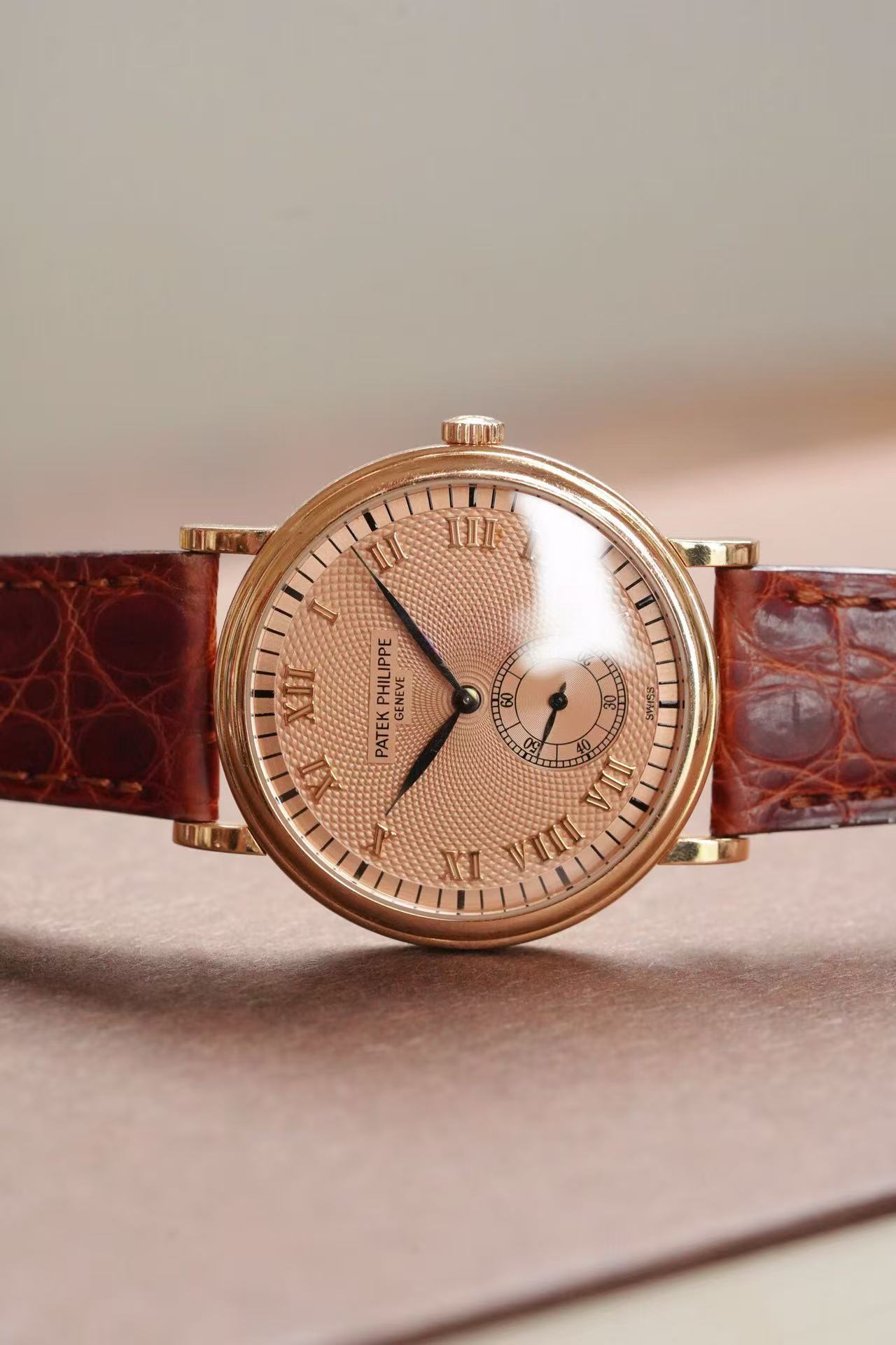 Patek Philippe 5022R detail 1