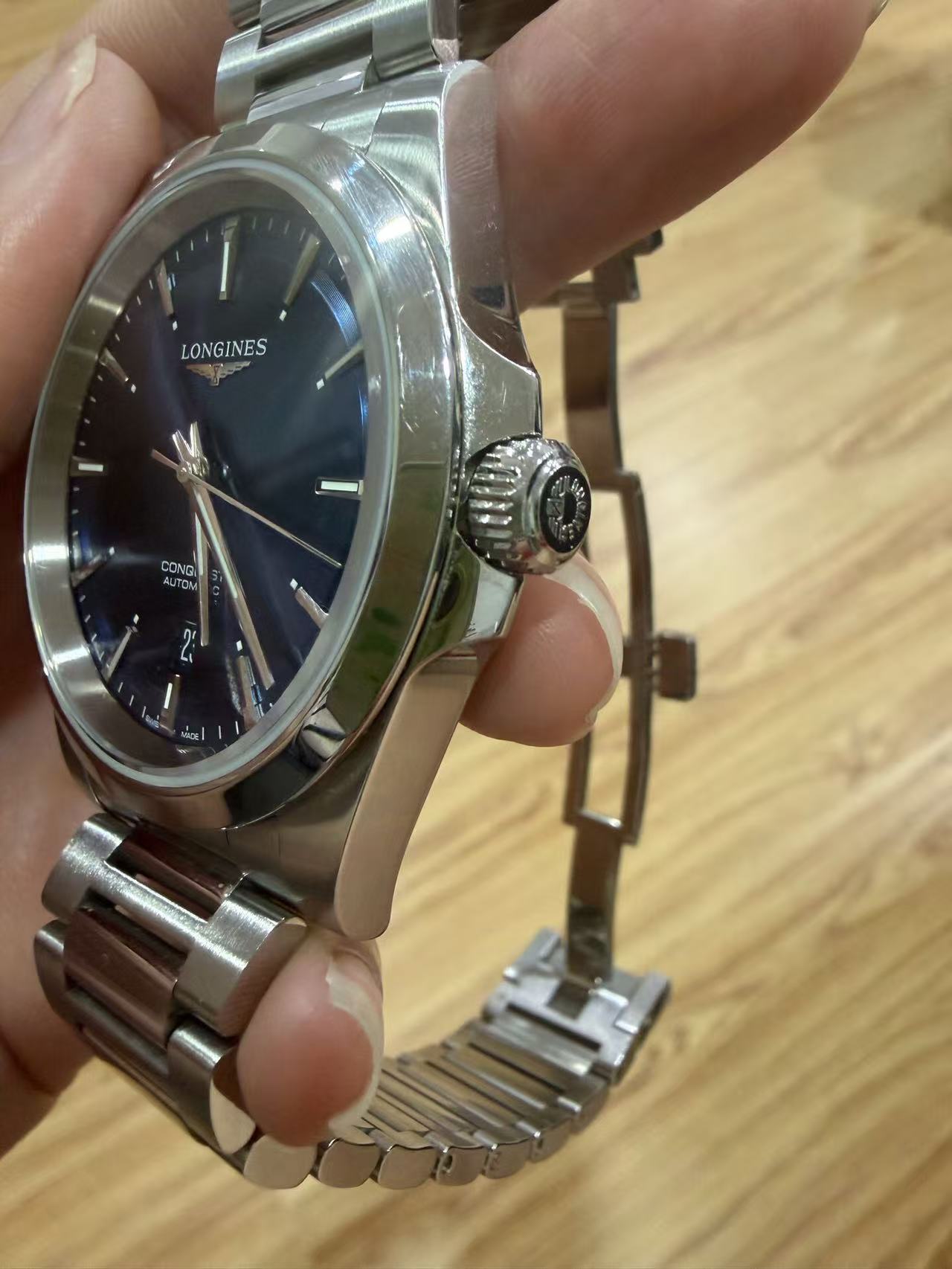 Longines L3.830.4.92.6 detail 1