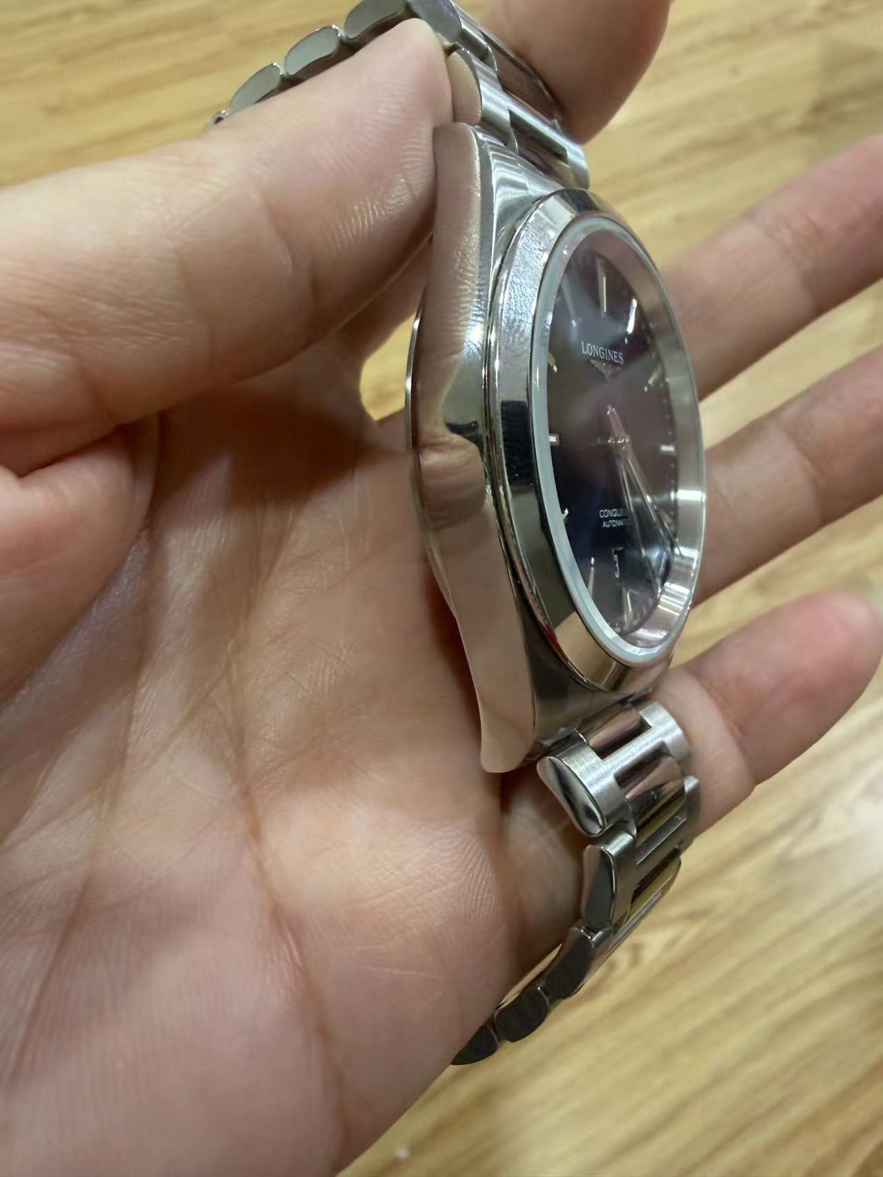 Longines L3.830.4.92.6 detail 2