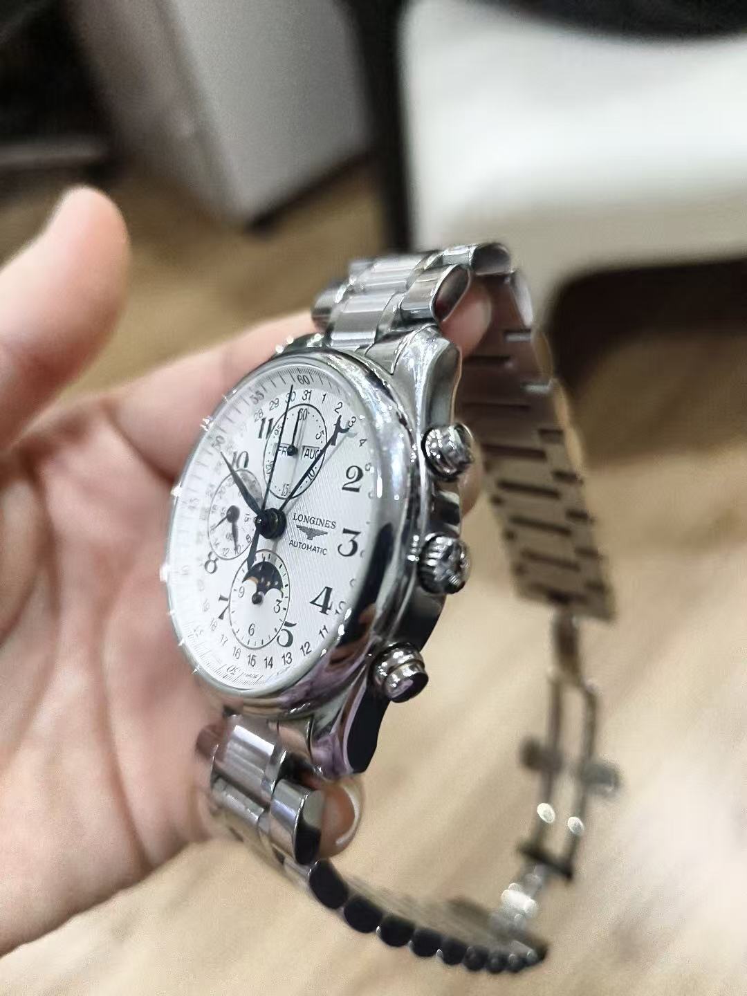 Longines L2.673.4.78.6 detail 1