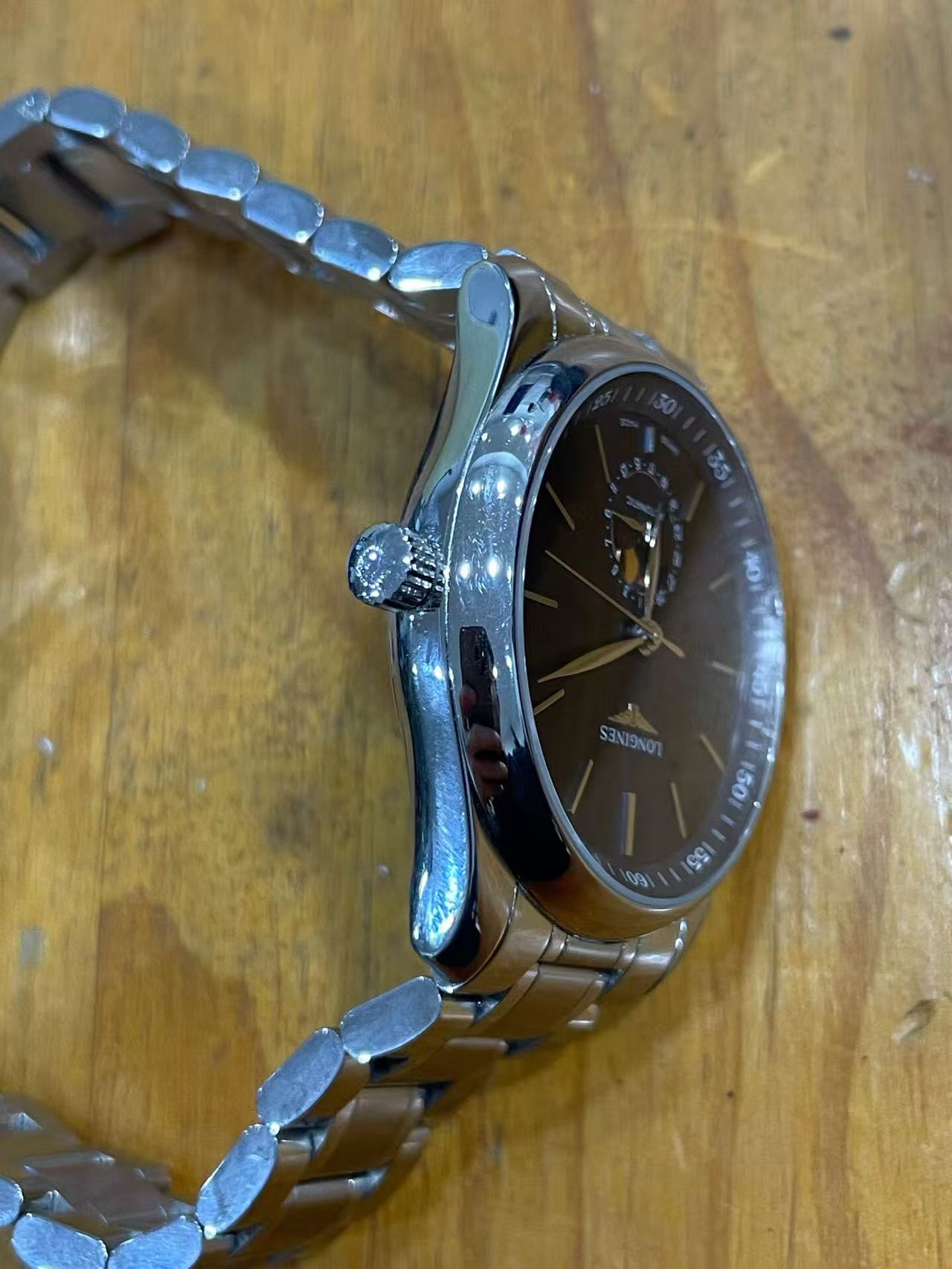 Longines L2.909.4.92.6 detail 2