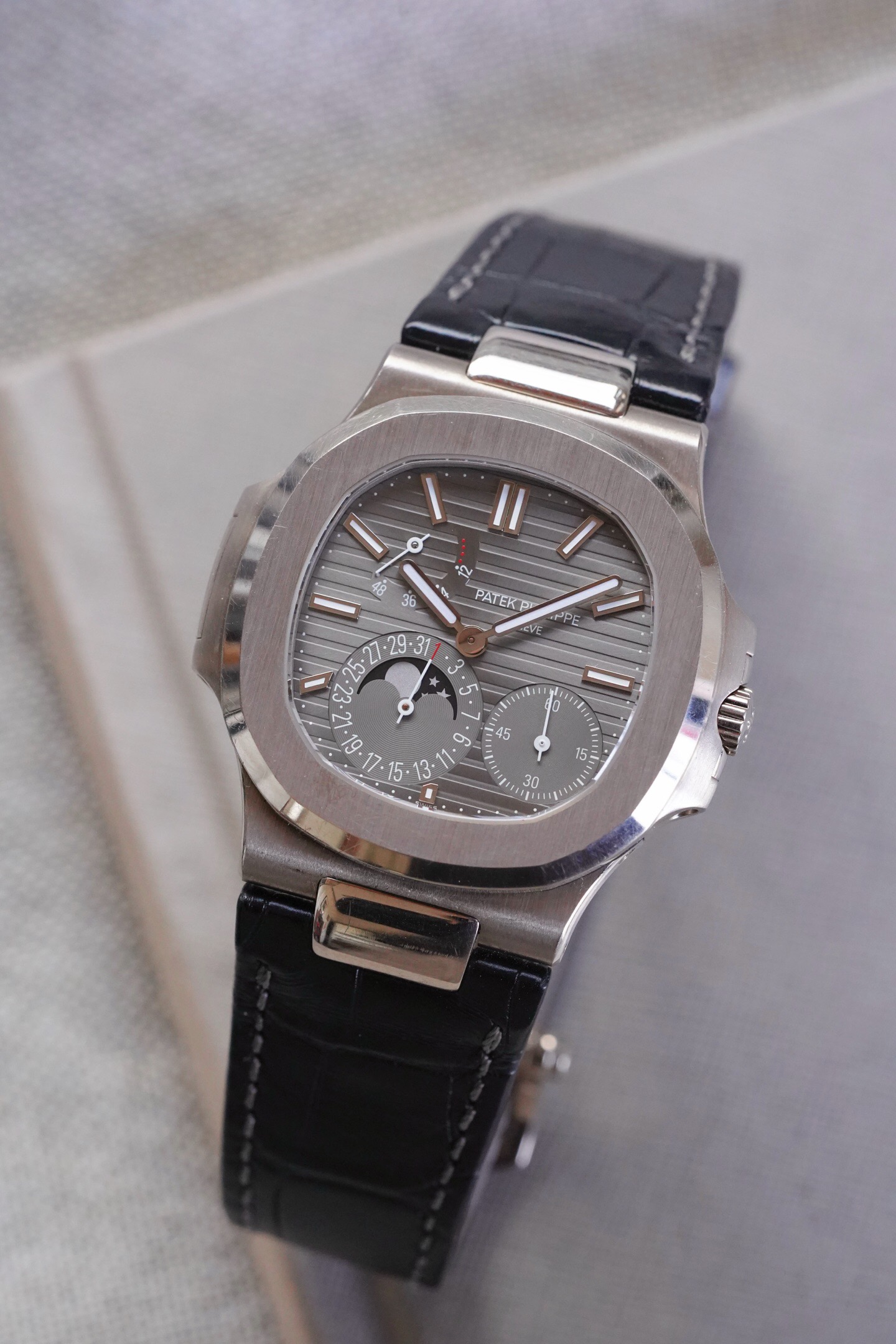 Patek Philippe 5712G-001