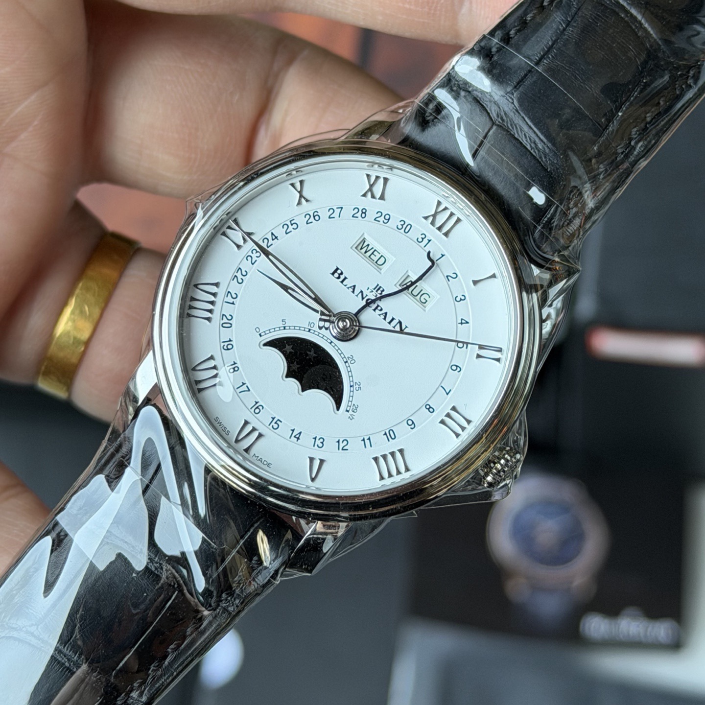 Blancpain 6654-1127-55B detail 5