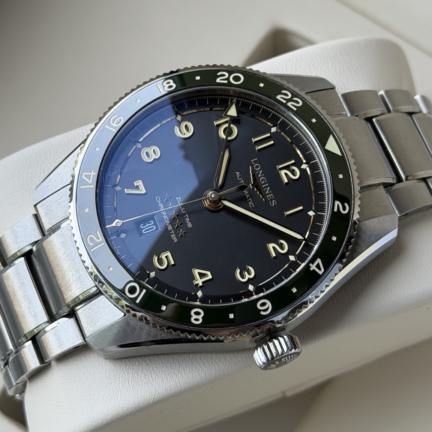 Longines L3.812.4.63.6 detail 2