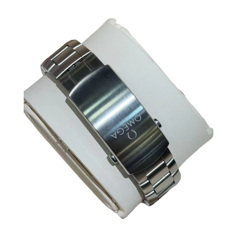 Omega 215.30.44.21.01.002 detail 3