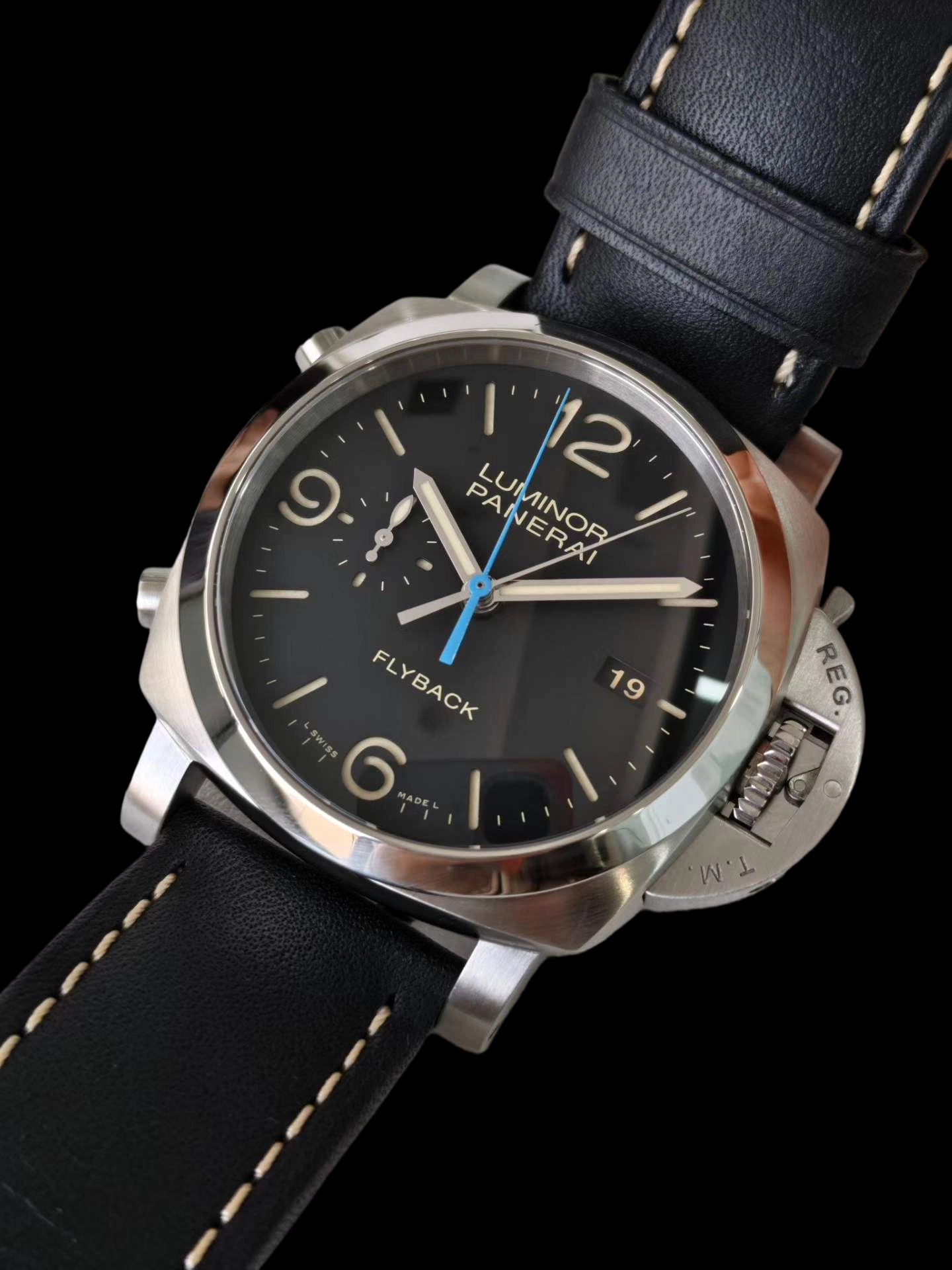 Panerai PAM00524 detail 1