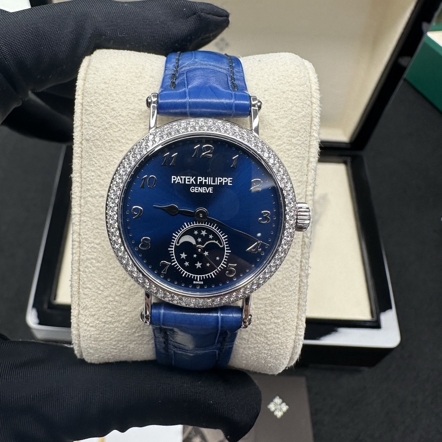 Patek Philippe 7121 / 200G-001
