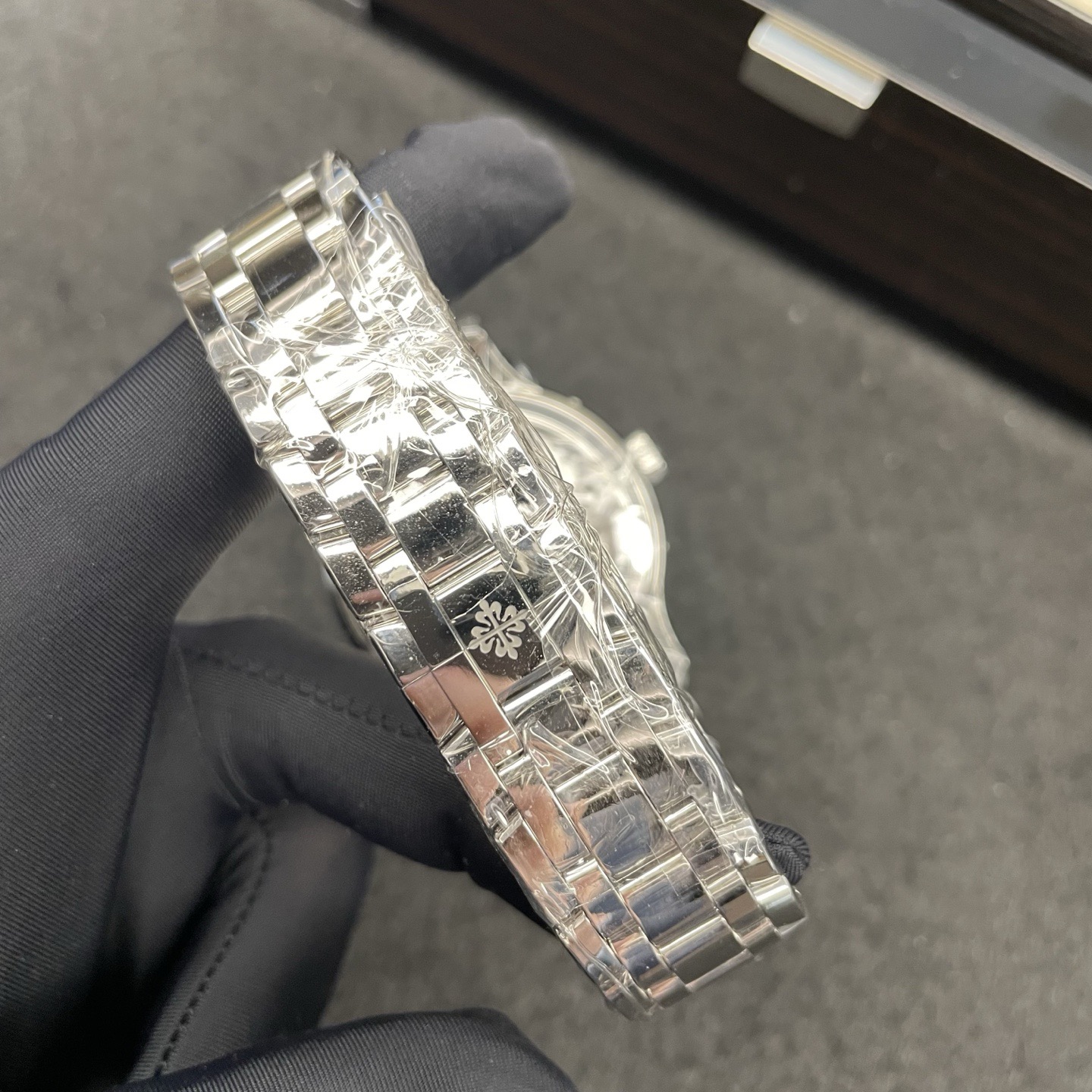 Patek Philippe 4947 / 1A-001 detail 5