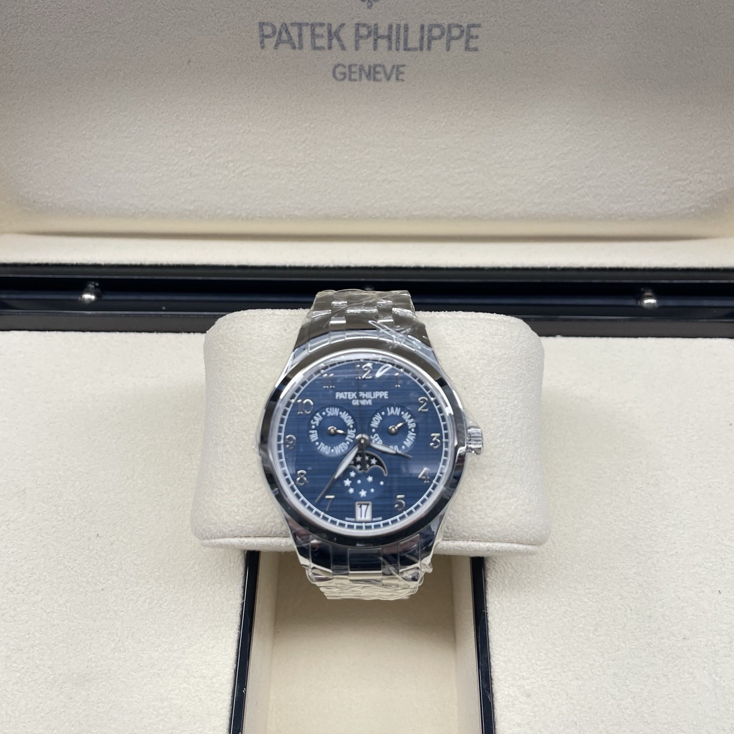 Patek Philippe 4947 / 1A-001