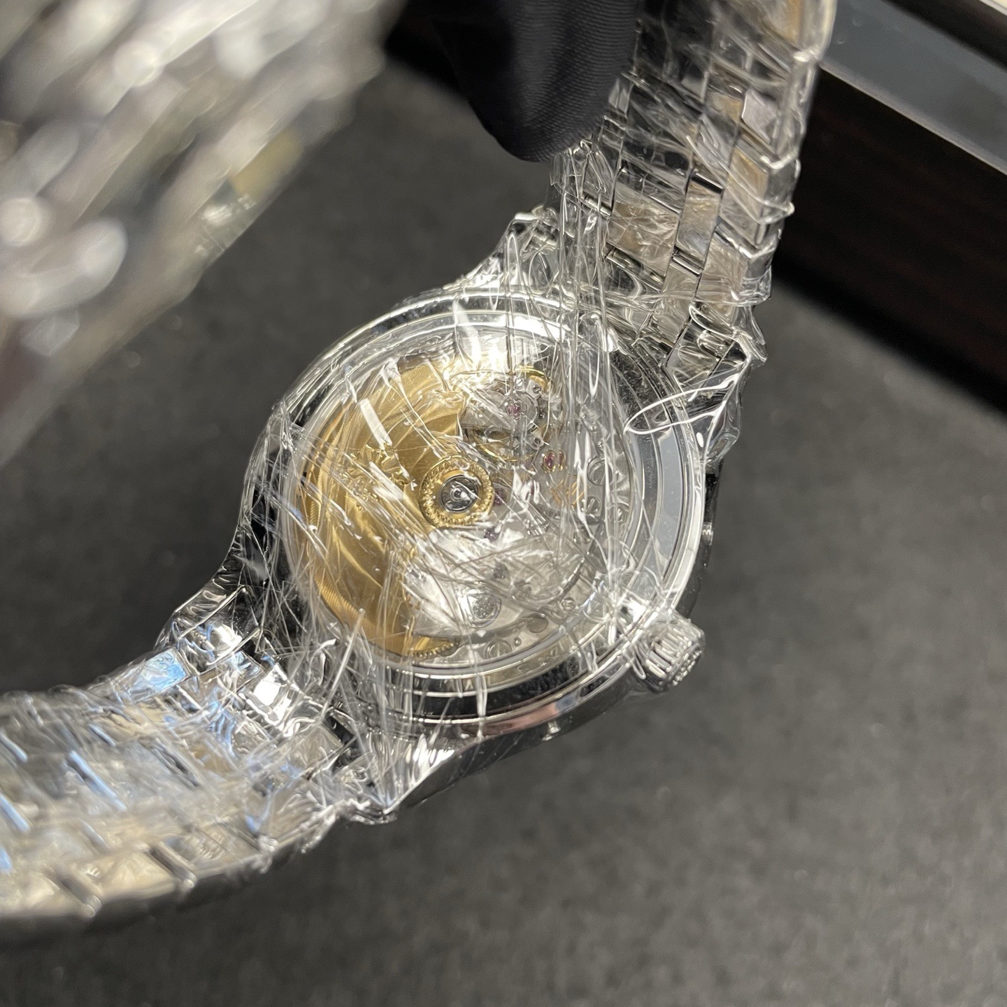 Patek Philippe 4947 / 1A-001 detail 6