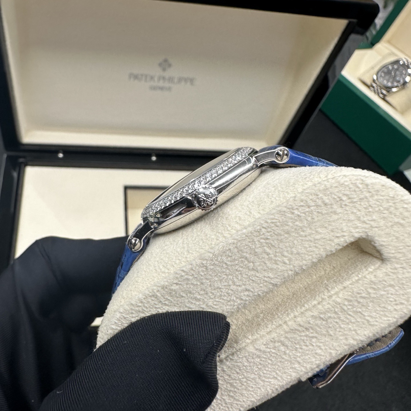 Patek Philippe 7121 / 200G-001 detail 3