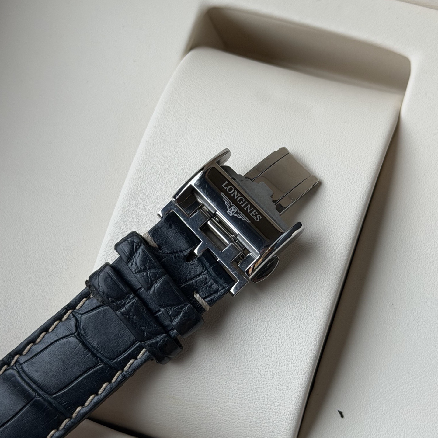 Longines L2.628.4.97.0 detail 6