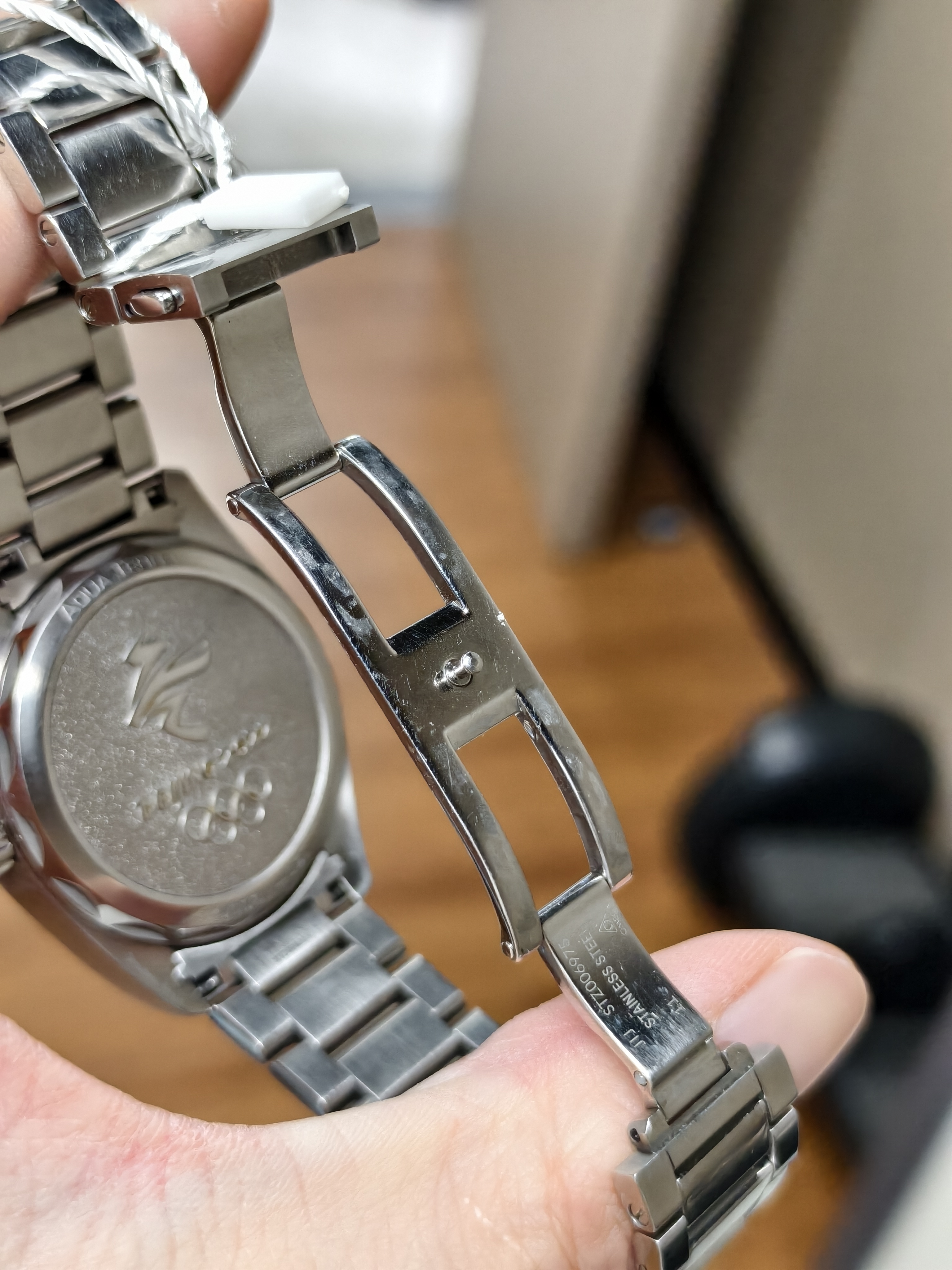 Omega 522.10.41.21.04.001 detail 4