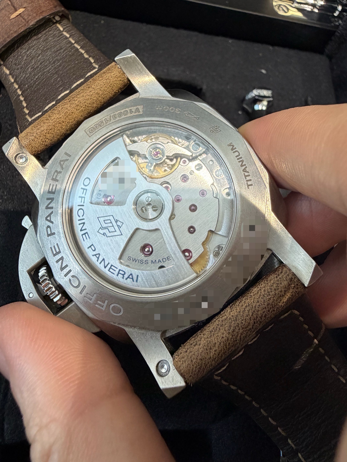 Panerai PAM01351 detail 6