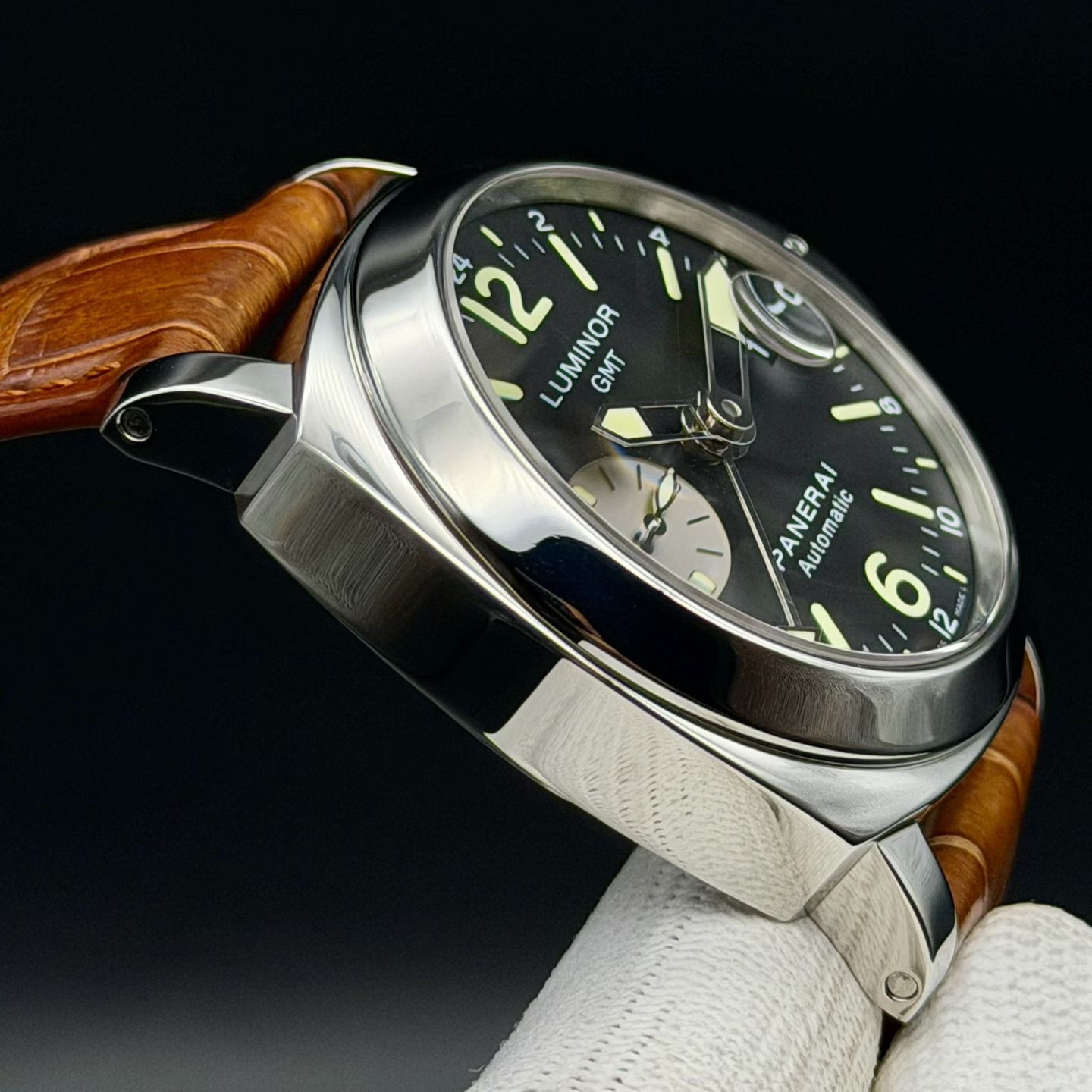 Panerai PAM00088 detail 4