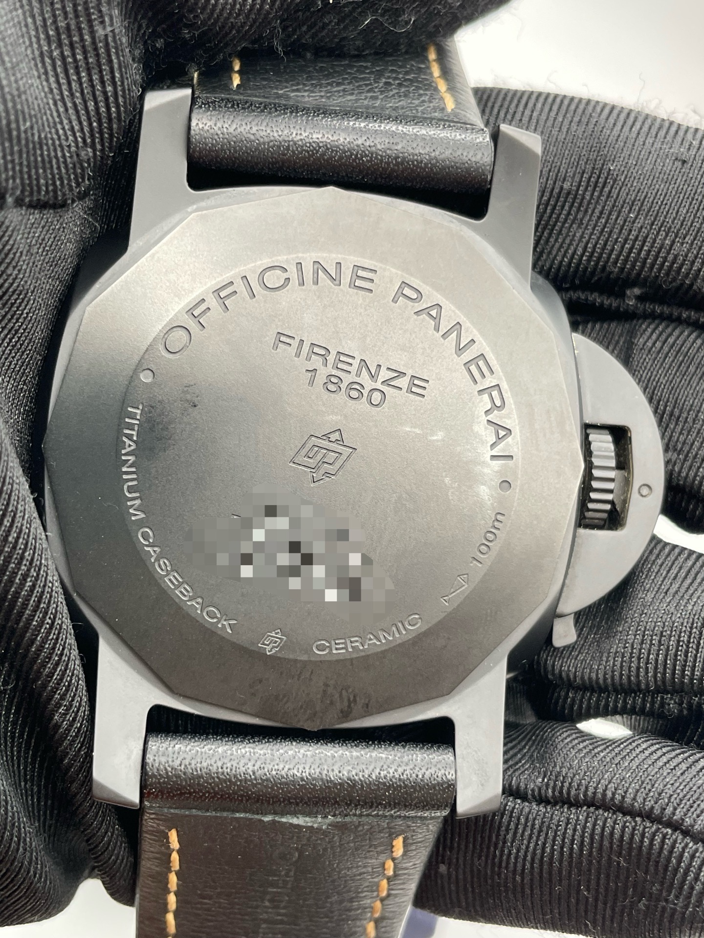 Panerai PAM01441 detail 3