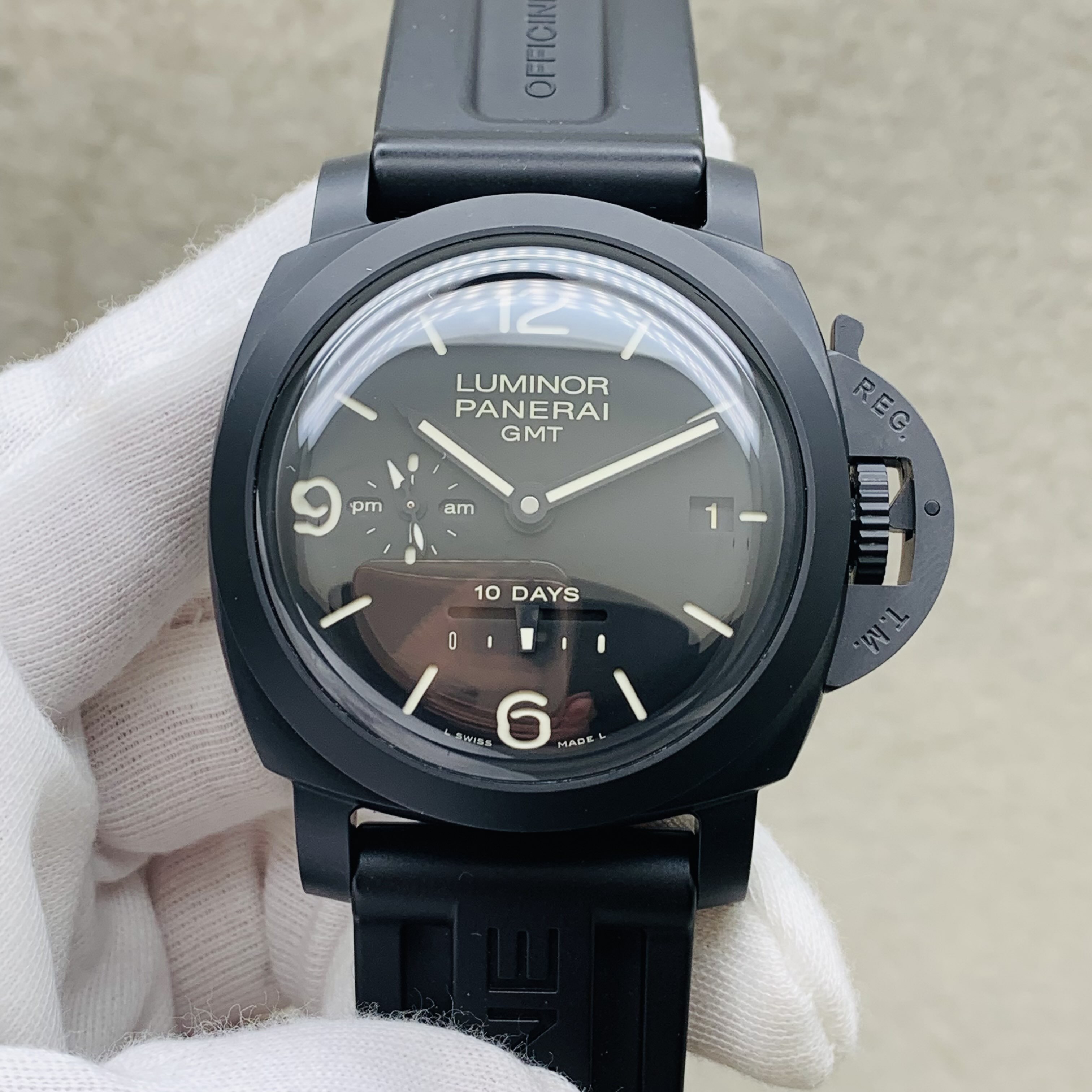 Panerai PAM00335 detail 6