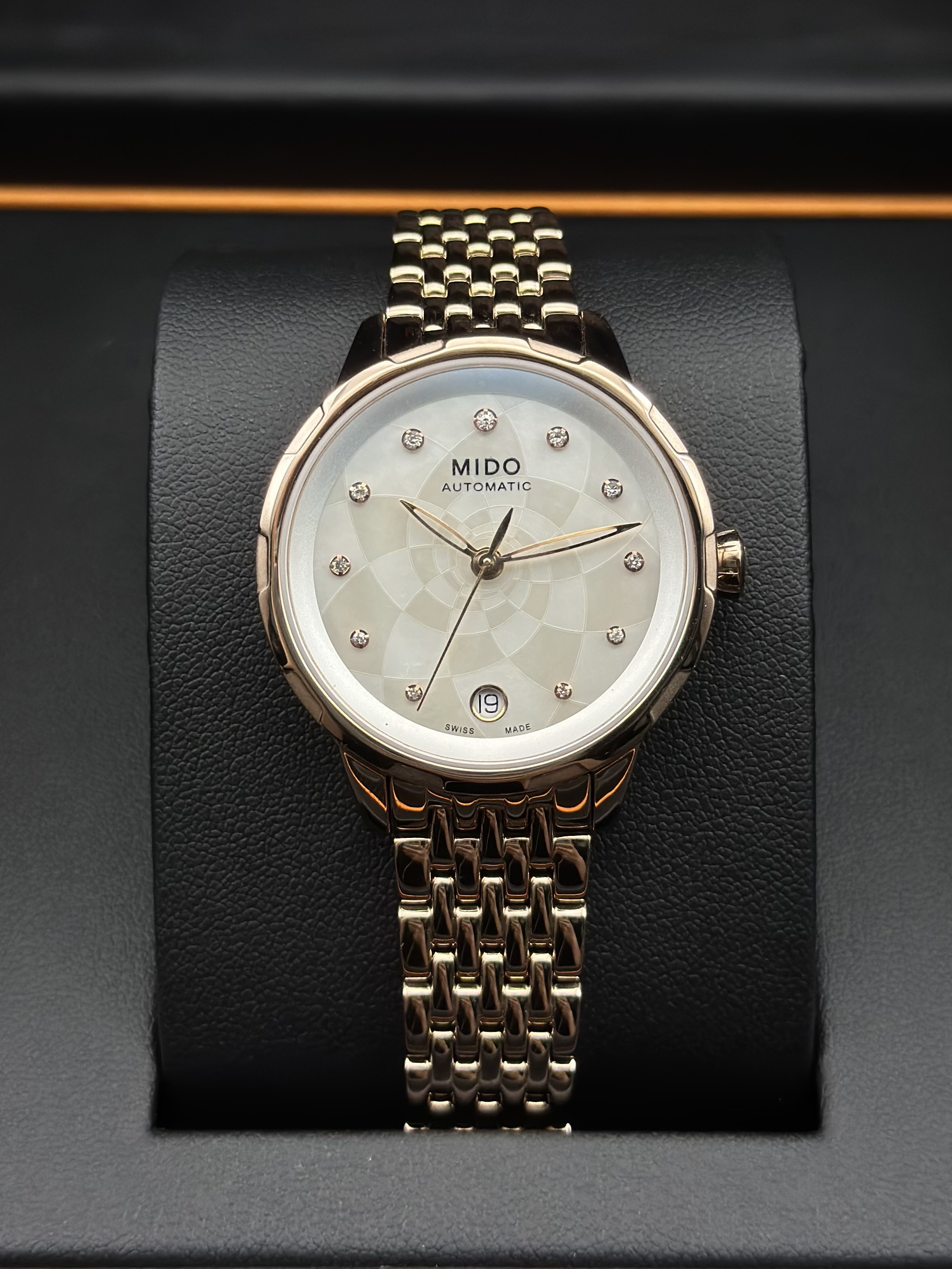 Mido M043.207.33.106.00 detail 1