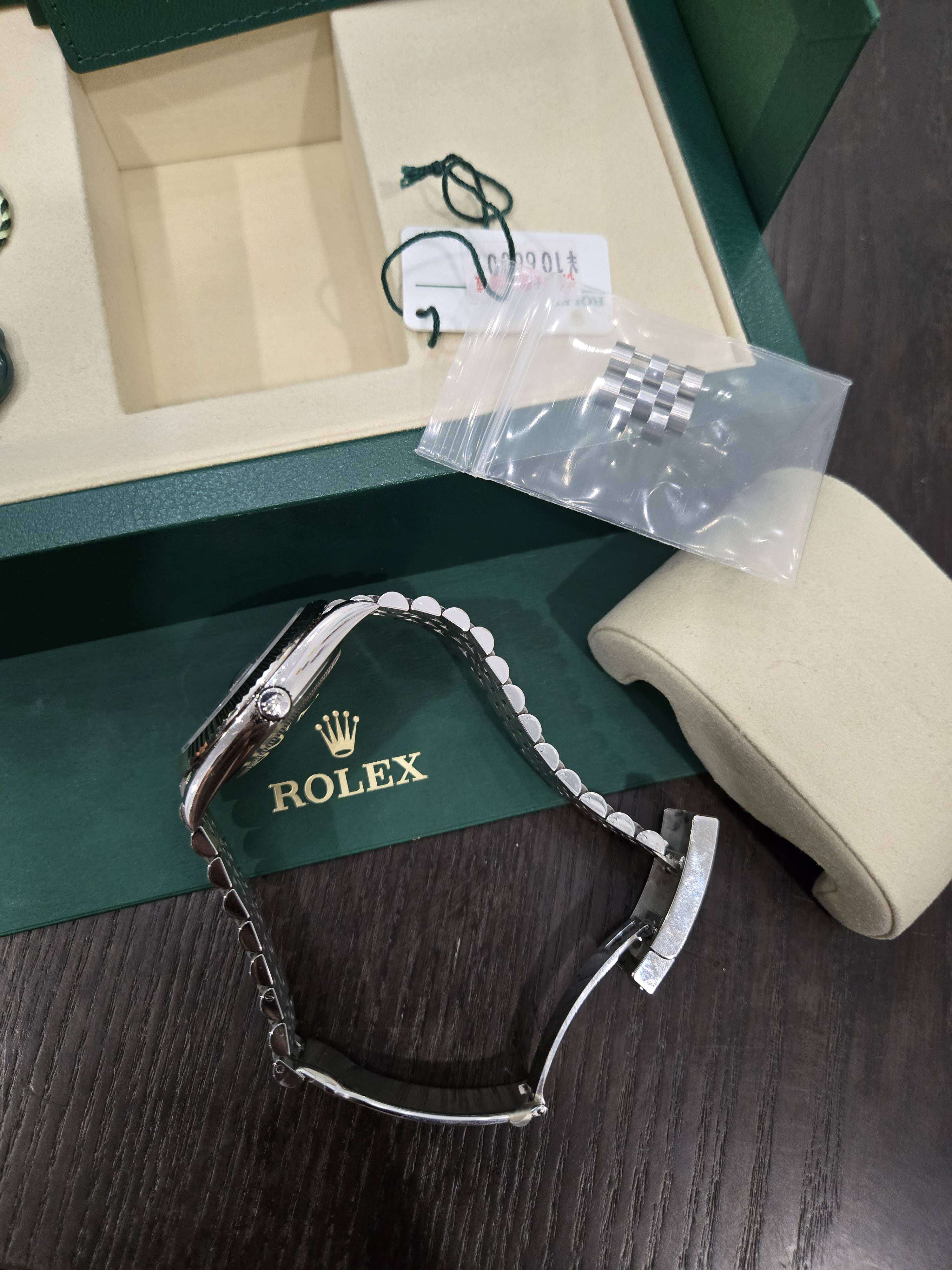 Rolex m126334-0006 detail 3