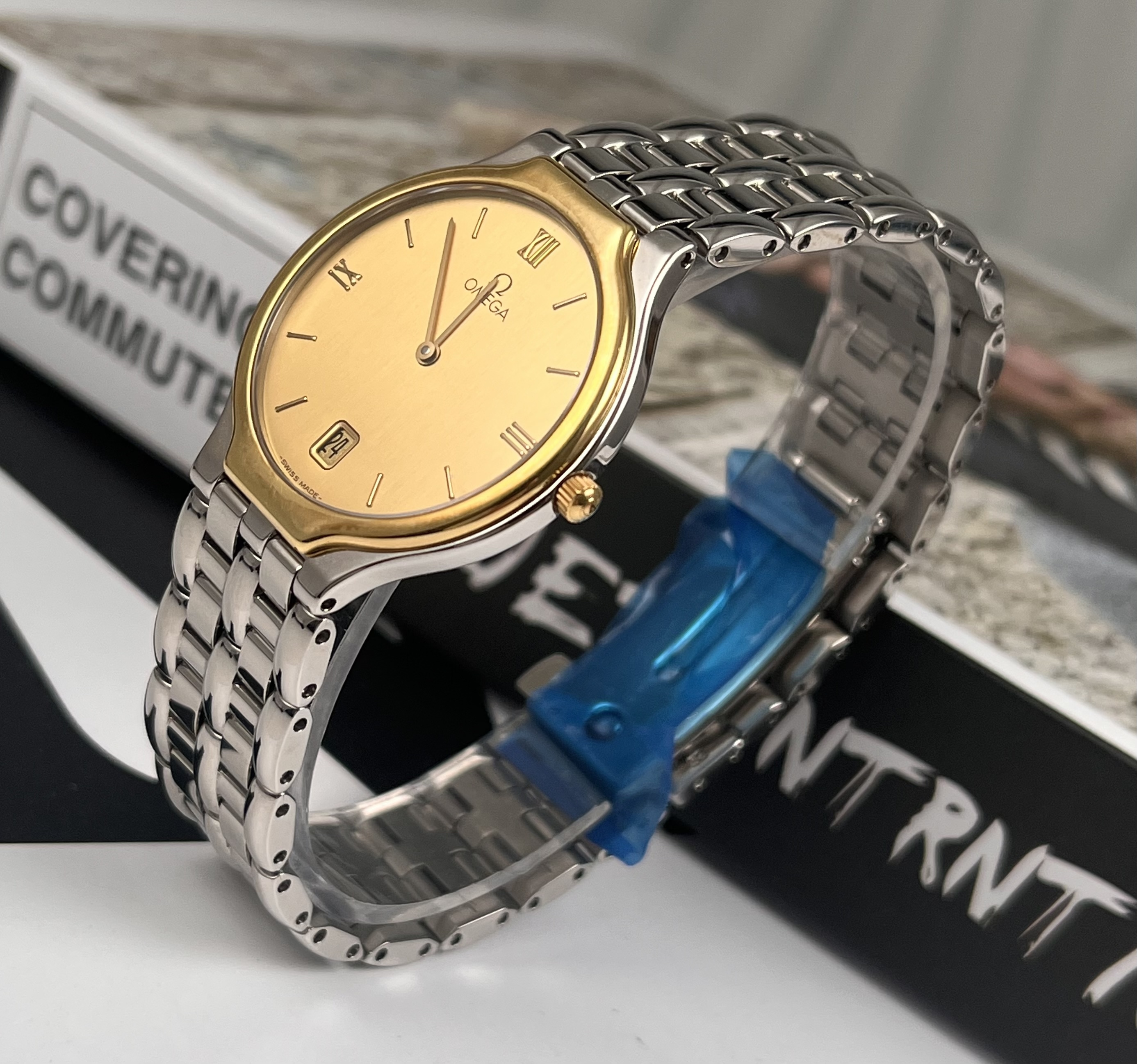 Omega vintage detail 2