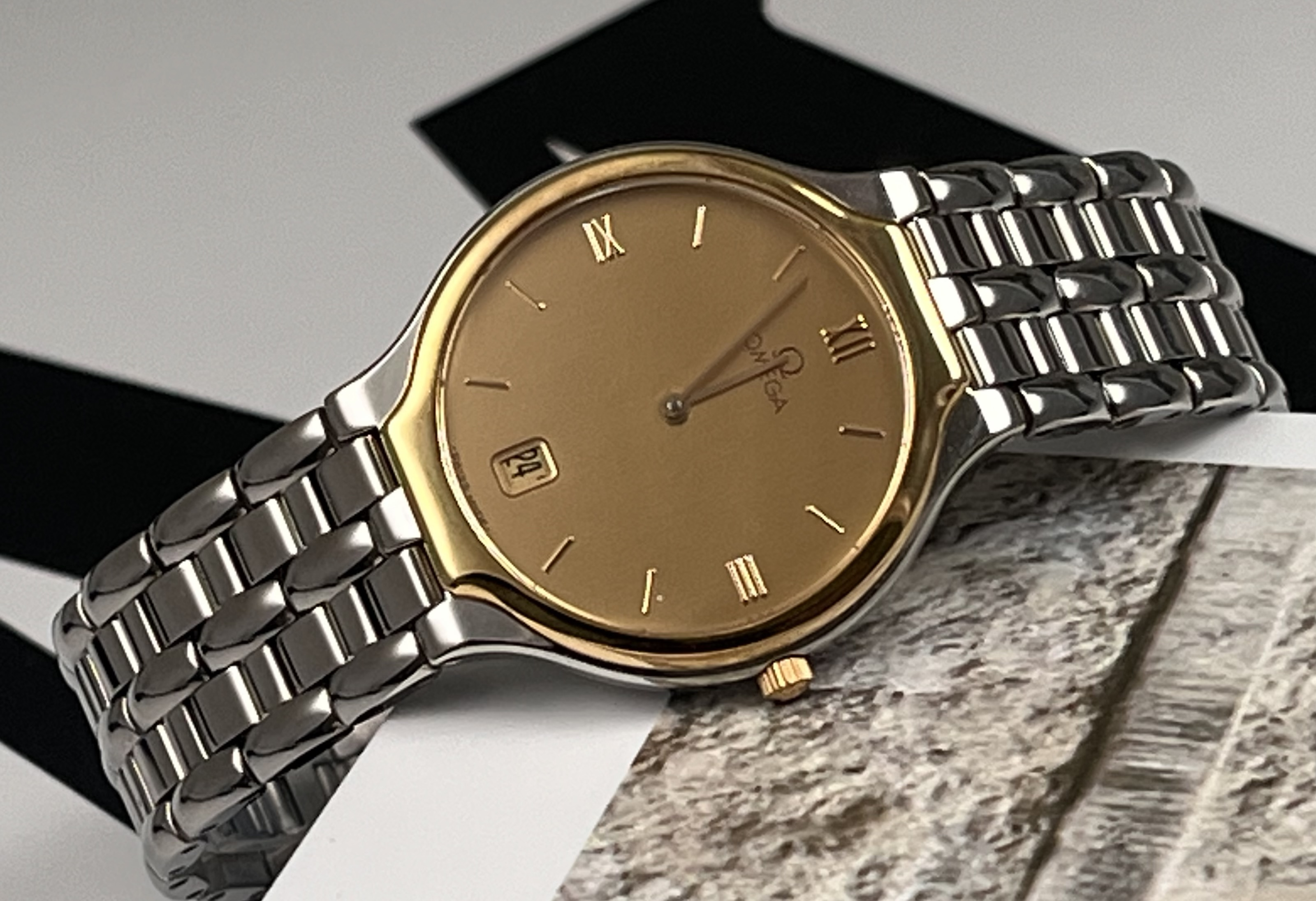 Omega vintage detail 4