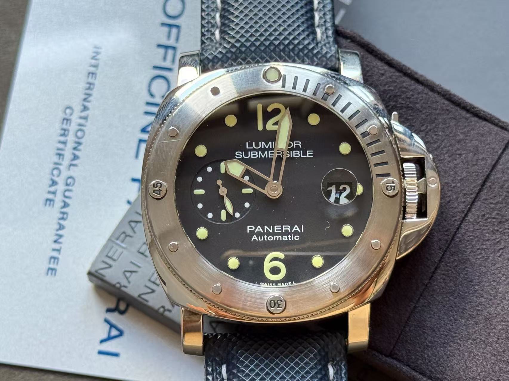 Panerai PAM01024 detail 3