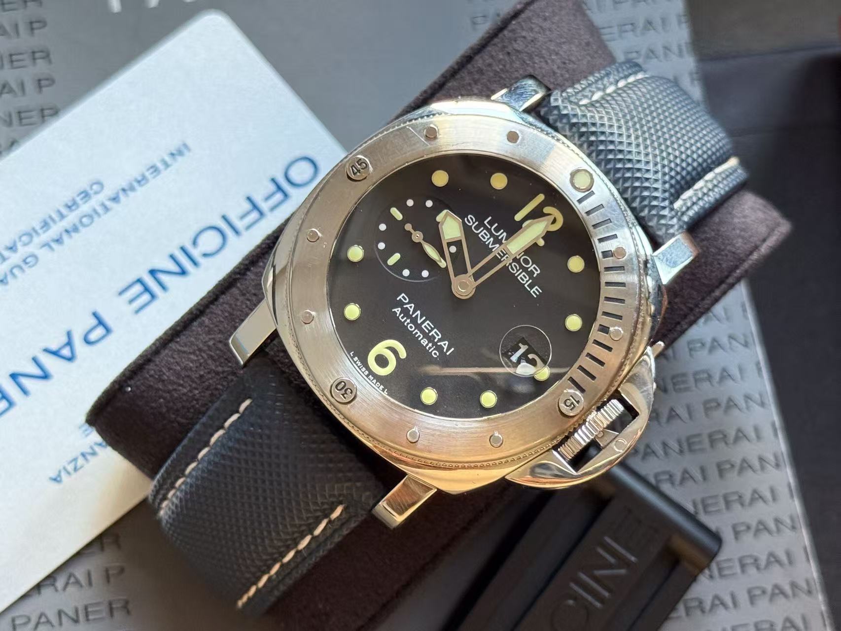 Panerai PAM01024 detail 5