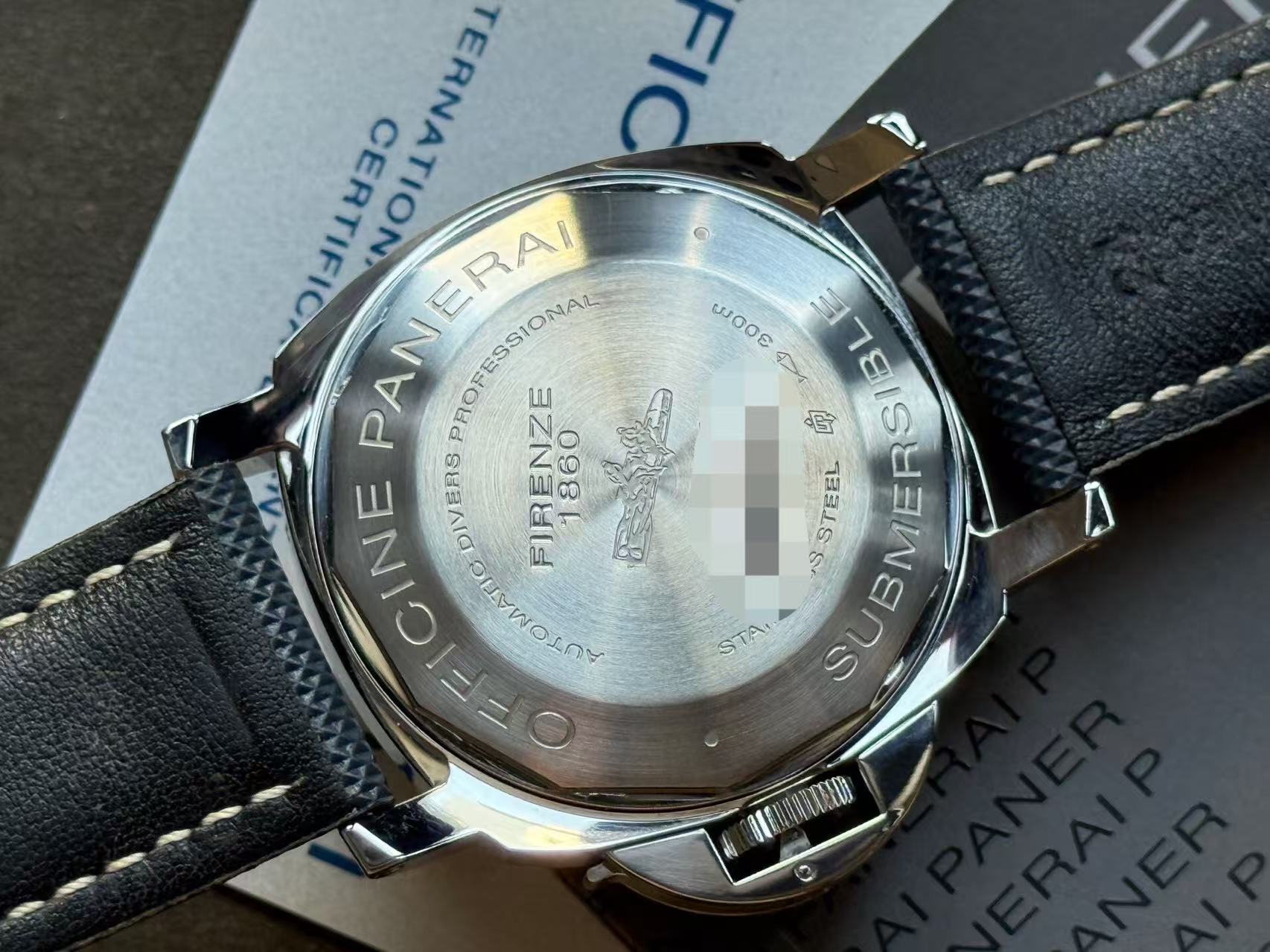 Panerai PAM01024 detail 6