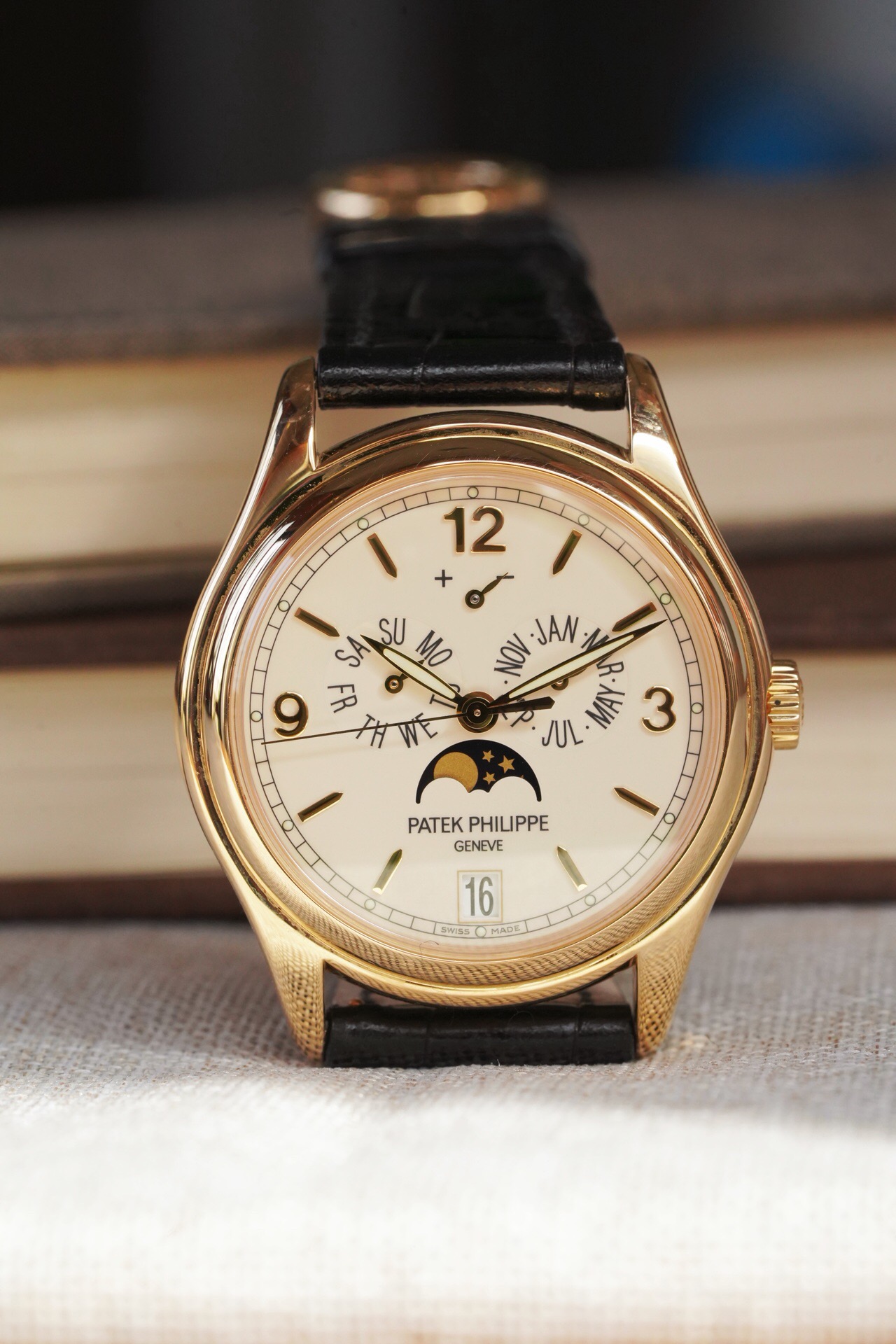 Patek Philippe 5146J detail 2