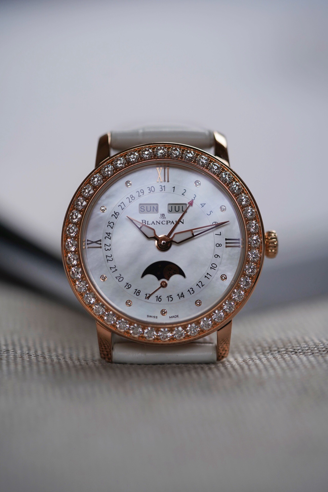 Blancpain 3663-2954-55B detail 3
