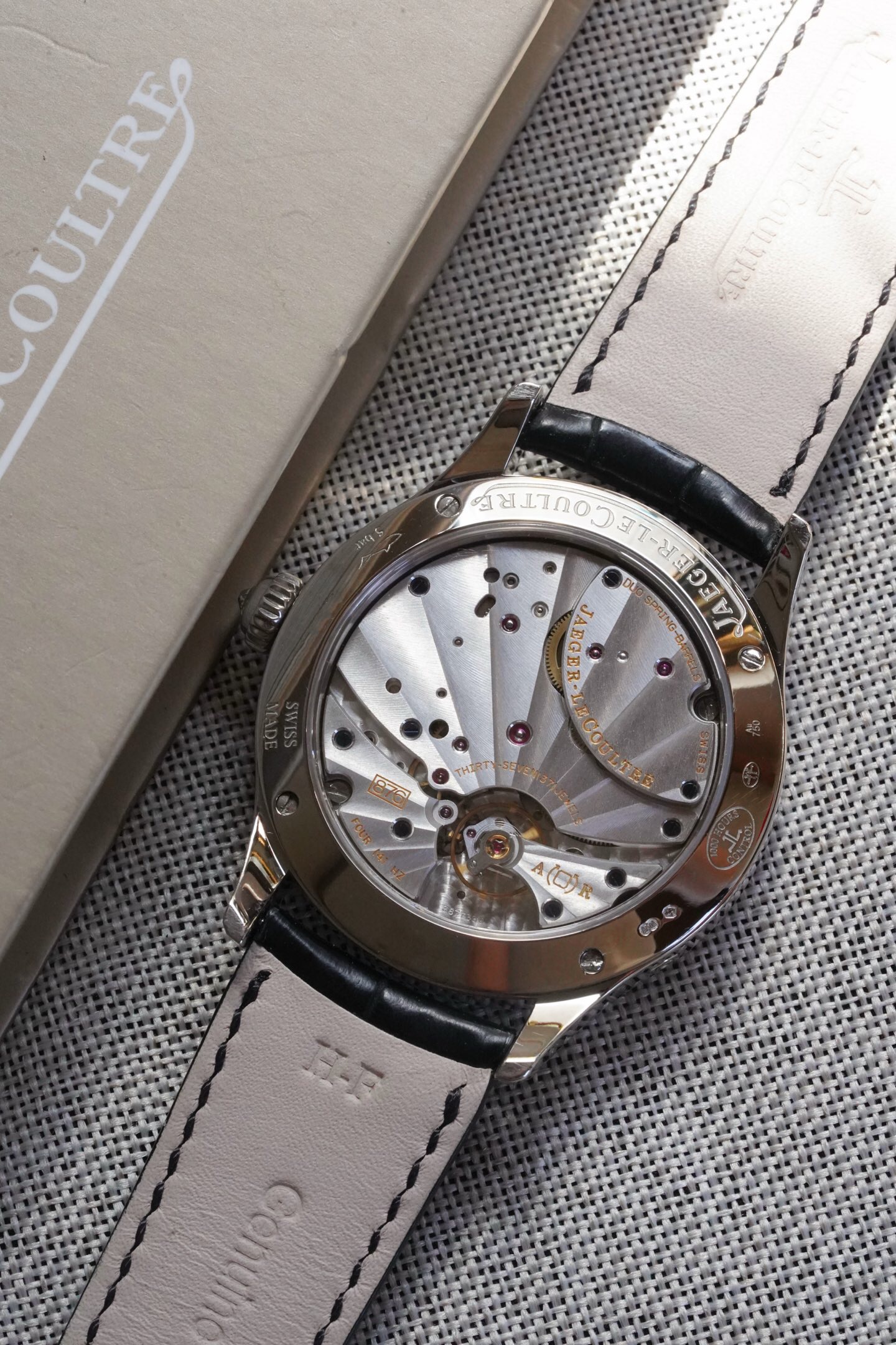Jaeger-LeCoultre 1613401 detail 4