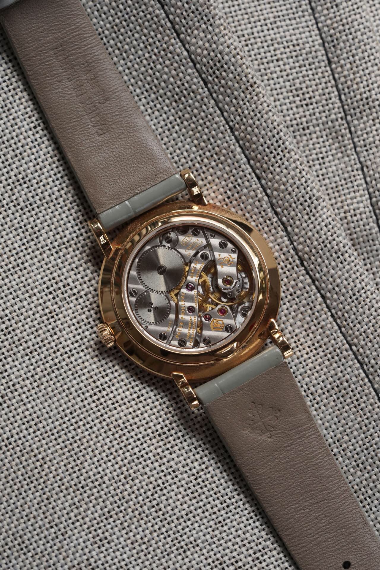 Patek Philippe 7120R detail 5
