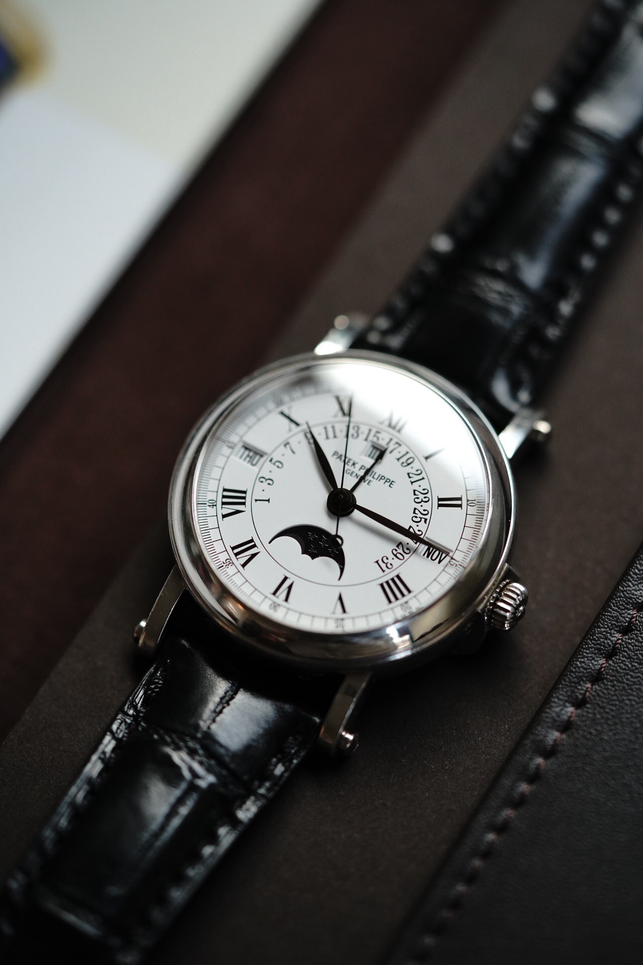 Patek Philippe 5059P detail 6
