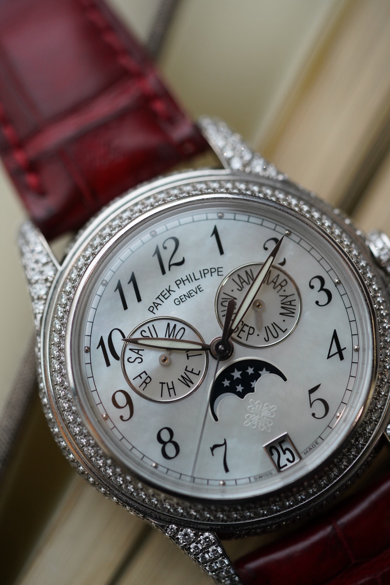 Patek Philippe 4937G-001
