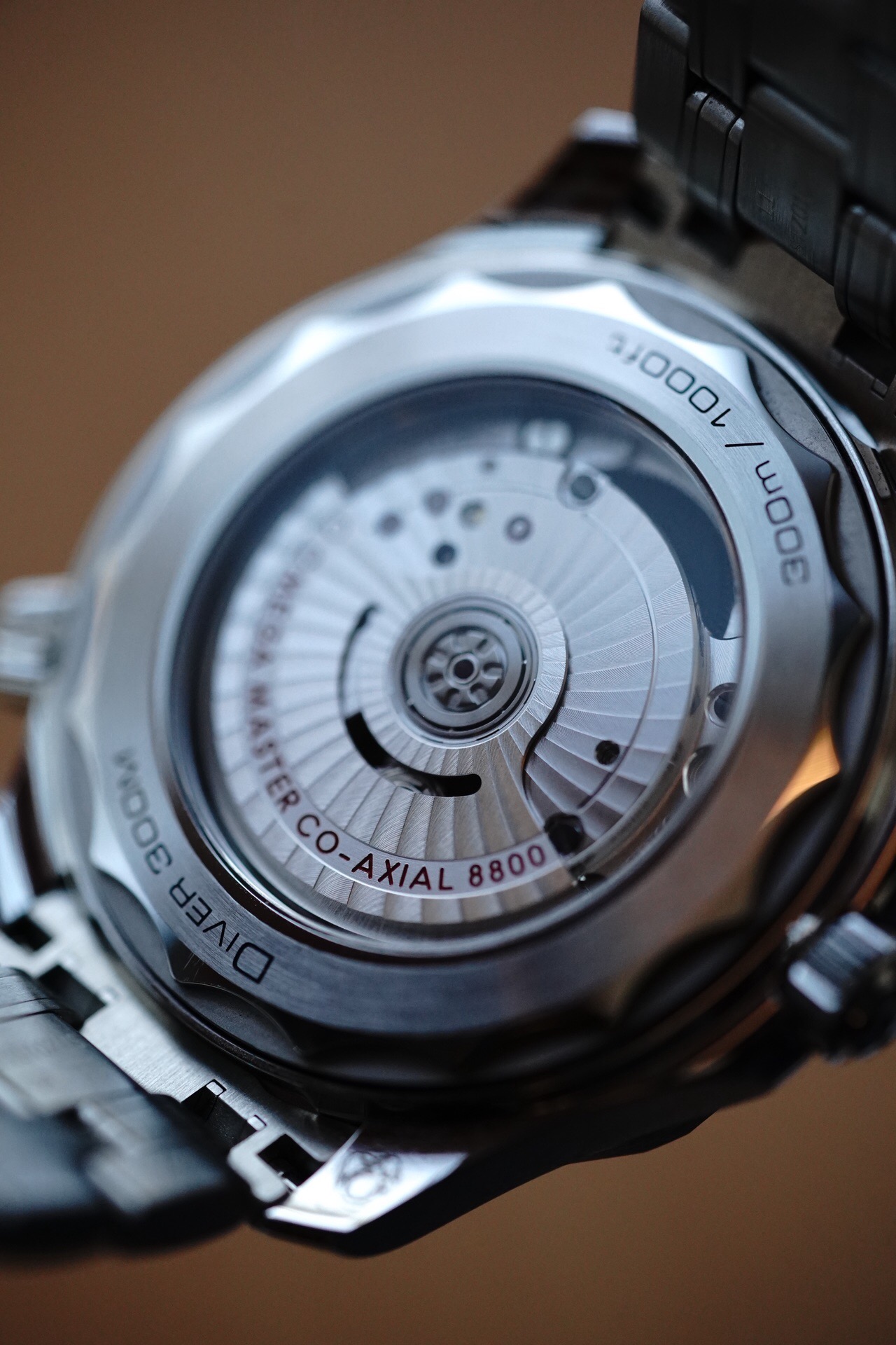 Omega 210.30.42.20.01.001 detail 7