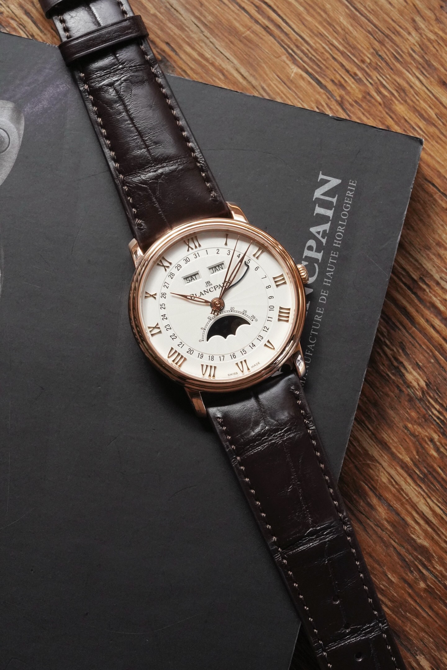 Blancpain 6664-3642-55B detail 2