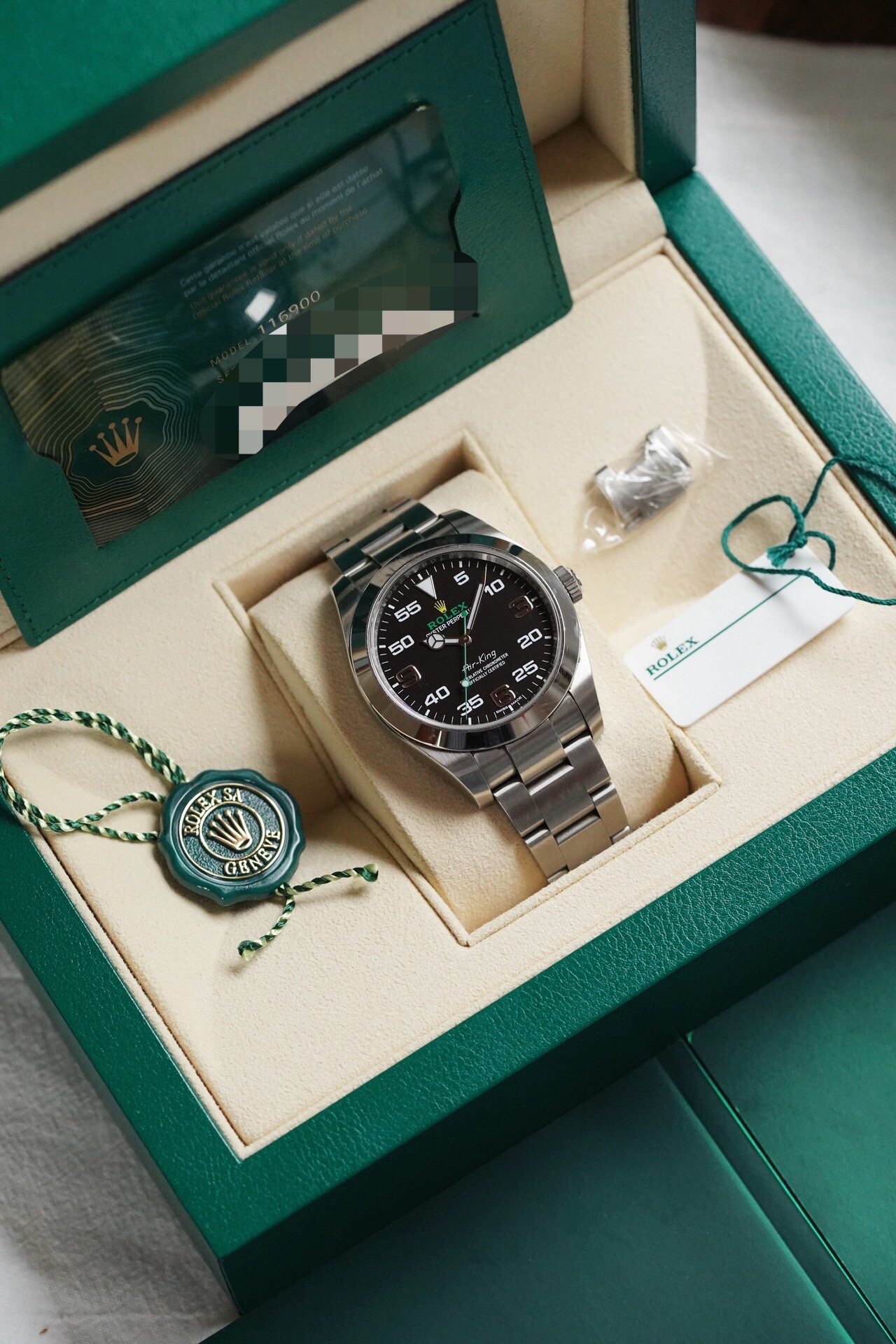 Rolex m116900-0001